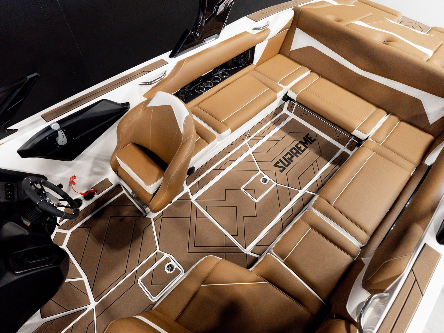 2025 Supreme S240 - White / Tan Interior - BoardCo