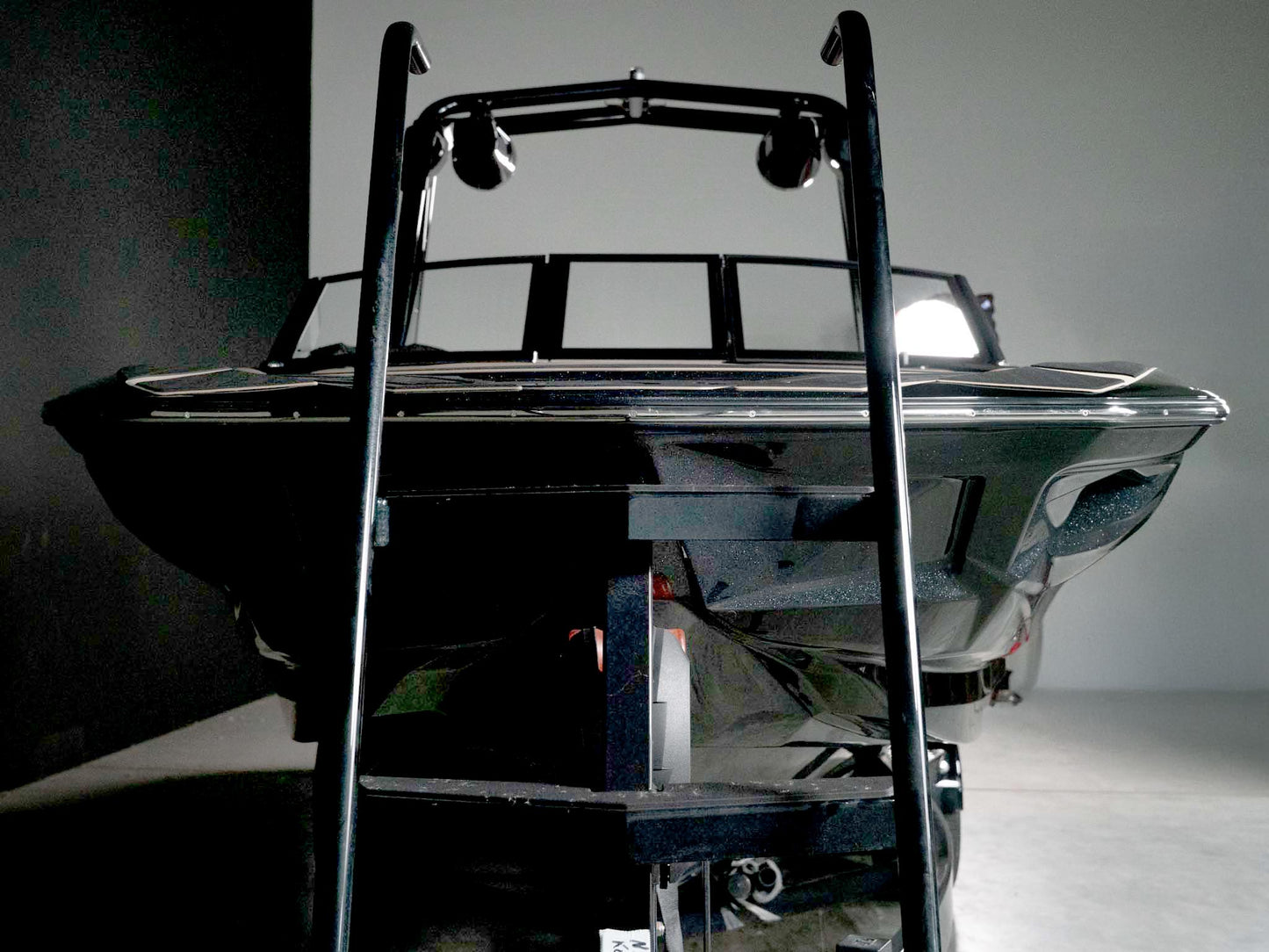 2026 Centurion NV243 - Black Flake / Onyx Black
