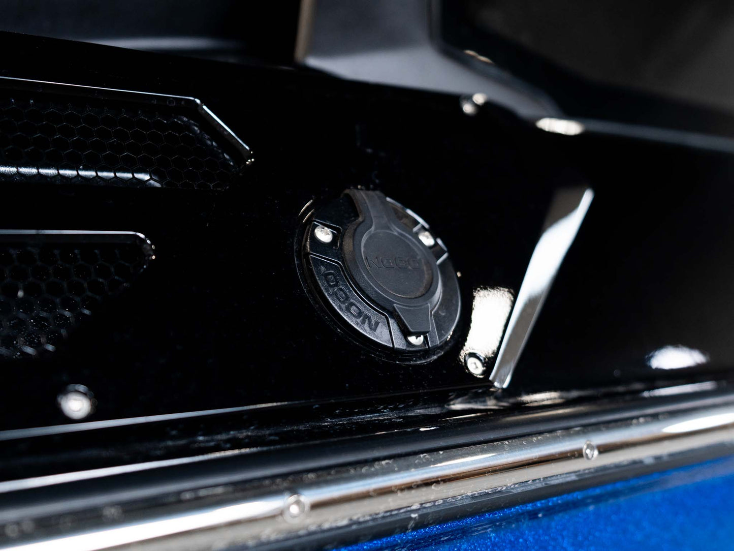 2026 Centurion Ri230 - Canadian Blue Flake / Onyx Black
