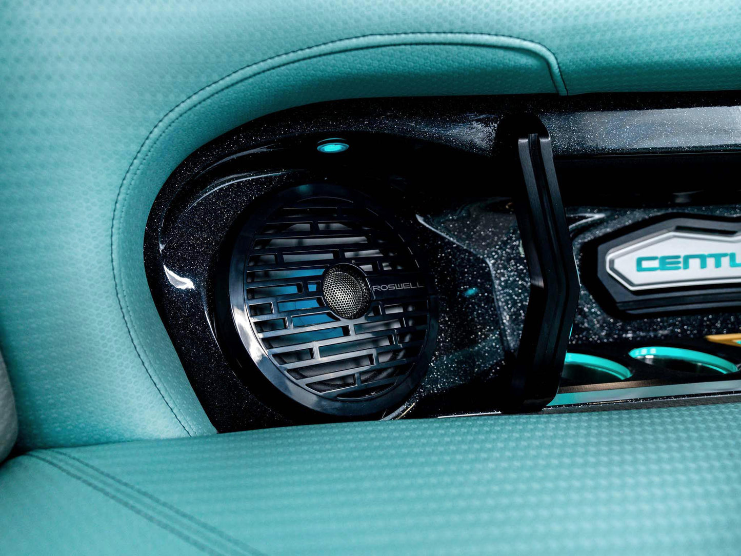 2026 Centurion Ri245 - Onyx Black Flake / Spearmint