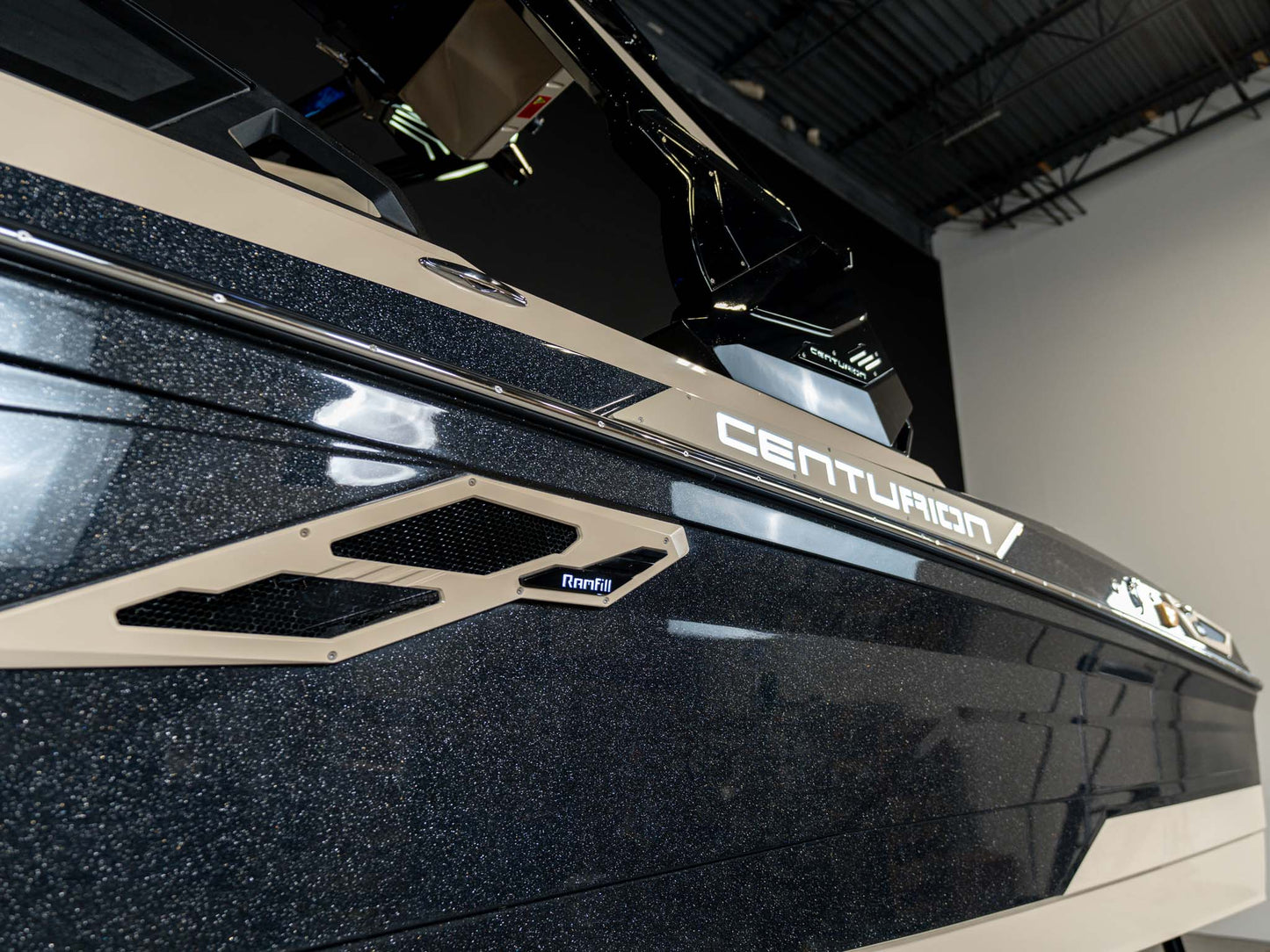 2026 Centurion Ri245 - Black Flake / Tan