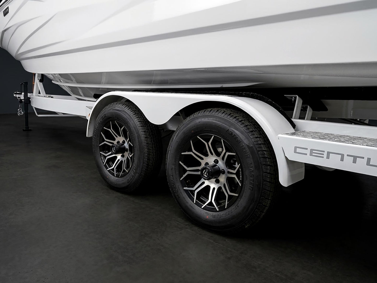 2026 Centurion Nv233 - Stormtrooper White / Castano