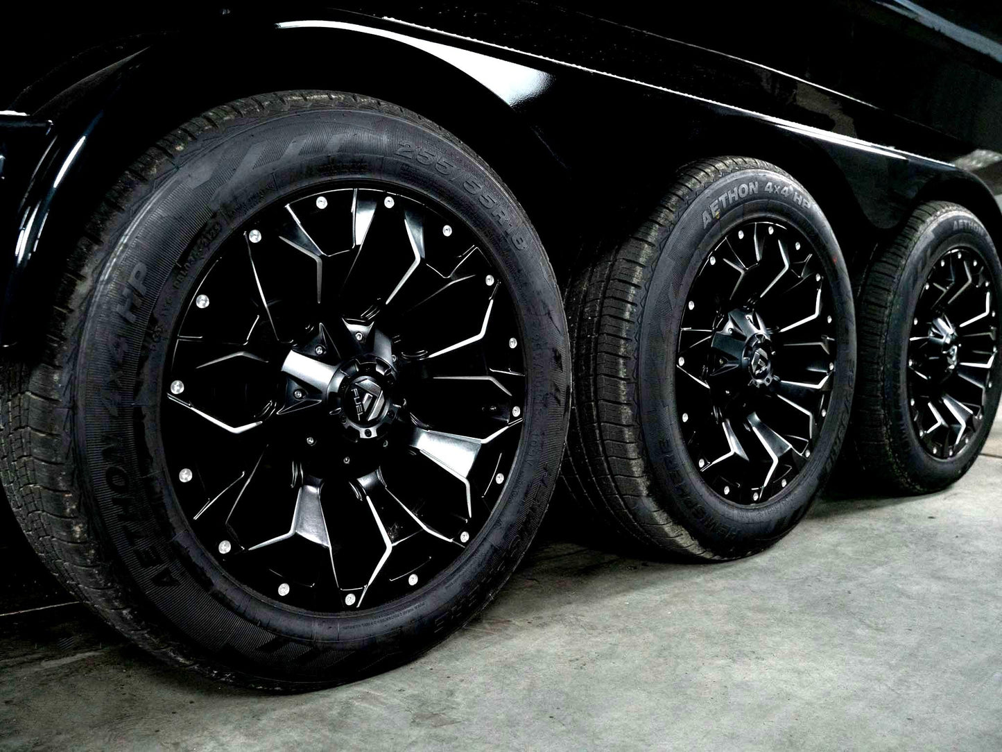 2026 Centurion NV243 - Black Flake / Onyx Black - BoardCo