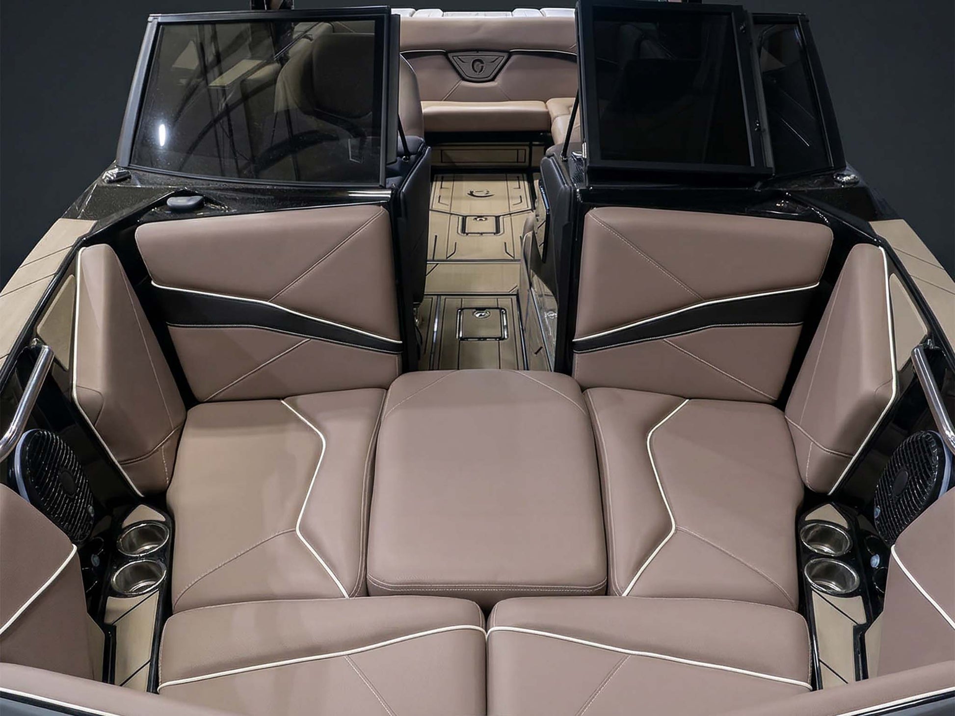 2026 Centurion Nv243 - Onyx Black / White Frost - BoardCo