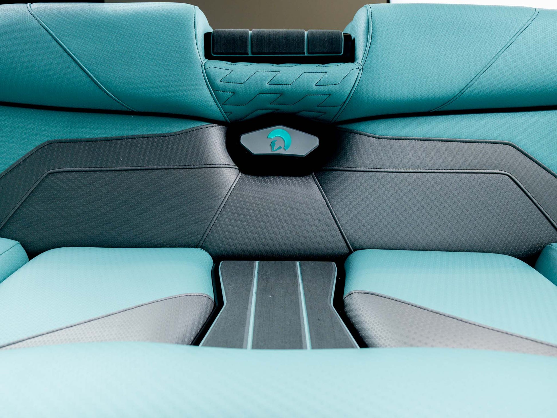 2026 Centurion Ri245 - Black Flake / Spearmint - BoardCo Boats