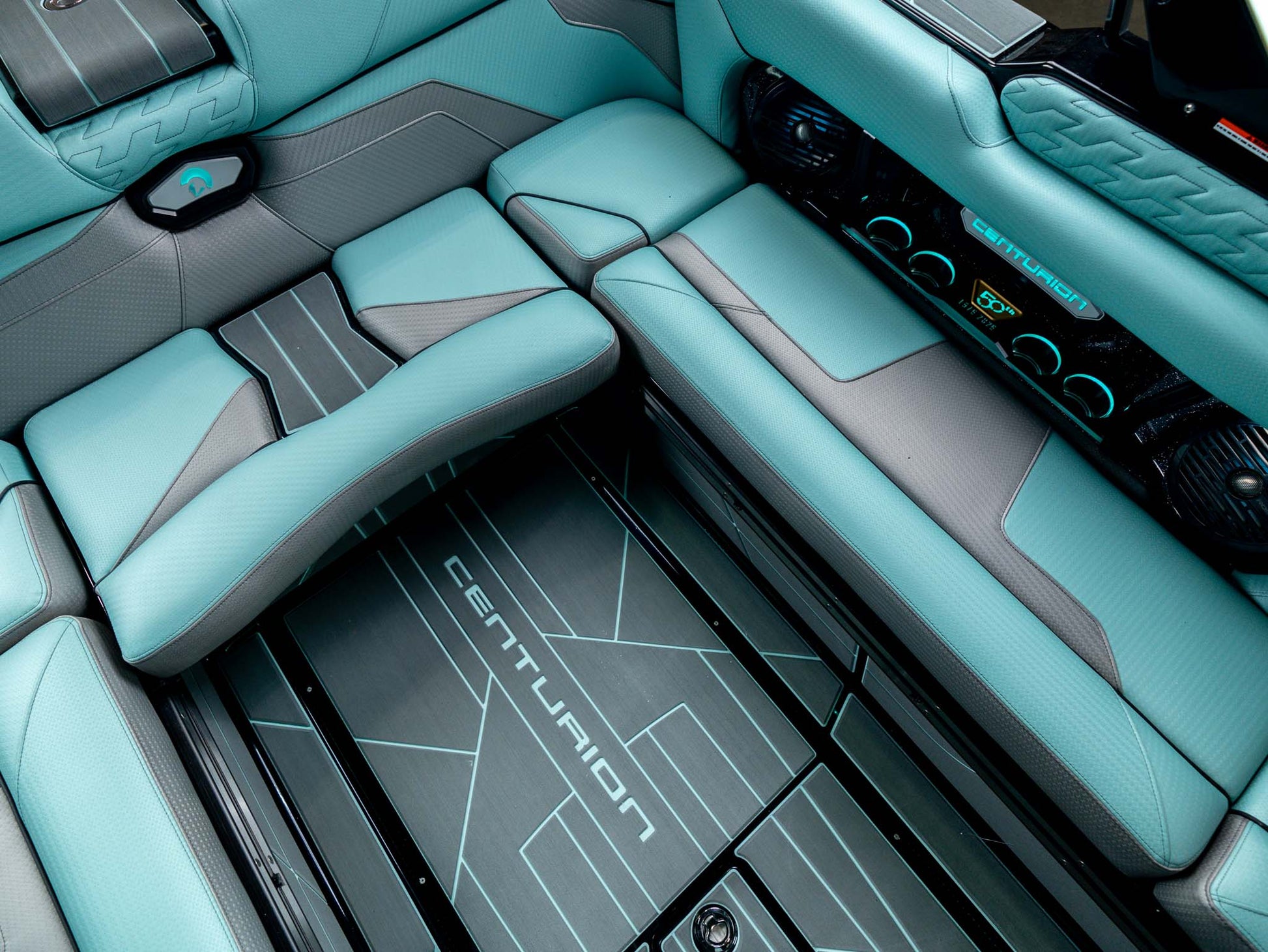 2026 Centurion Ri245 - Black Flake / Spearmint - BoardCo Boats