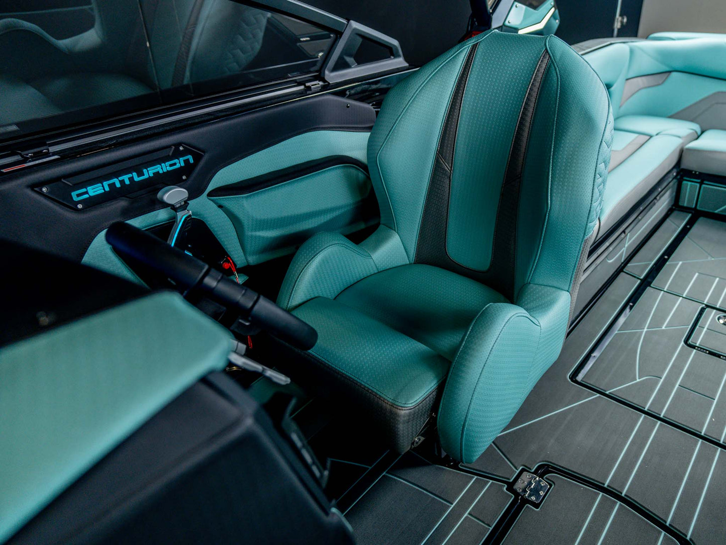 2026 Centurion Ri245 - Black Flake / Spearmint - BoardCo Boats