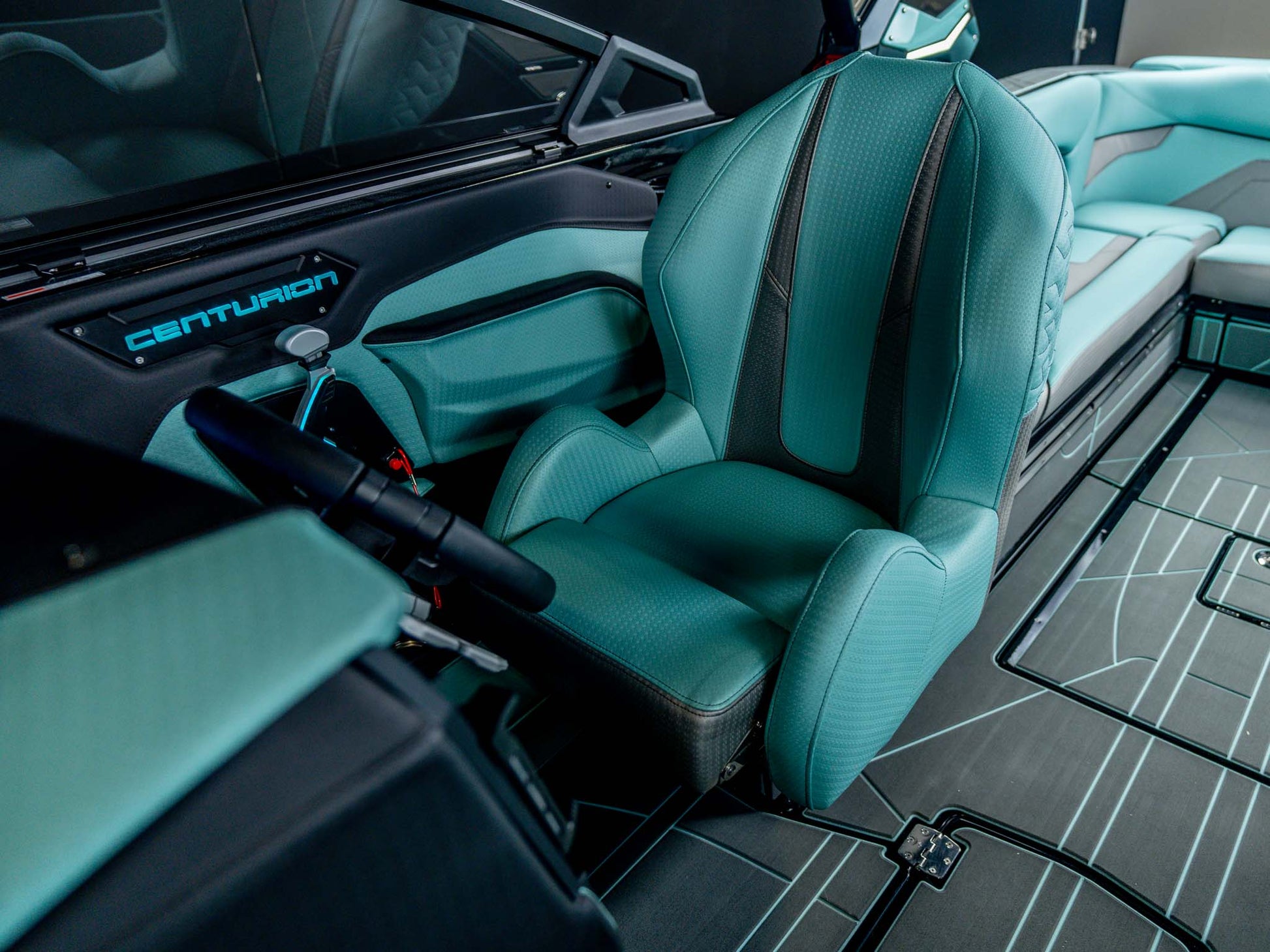 2026 Centurion Ri245 - Black Flake / Spearmint - BoardCo Boats
