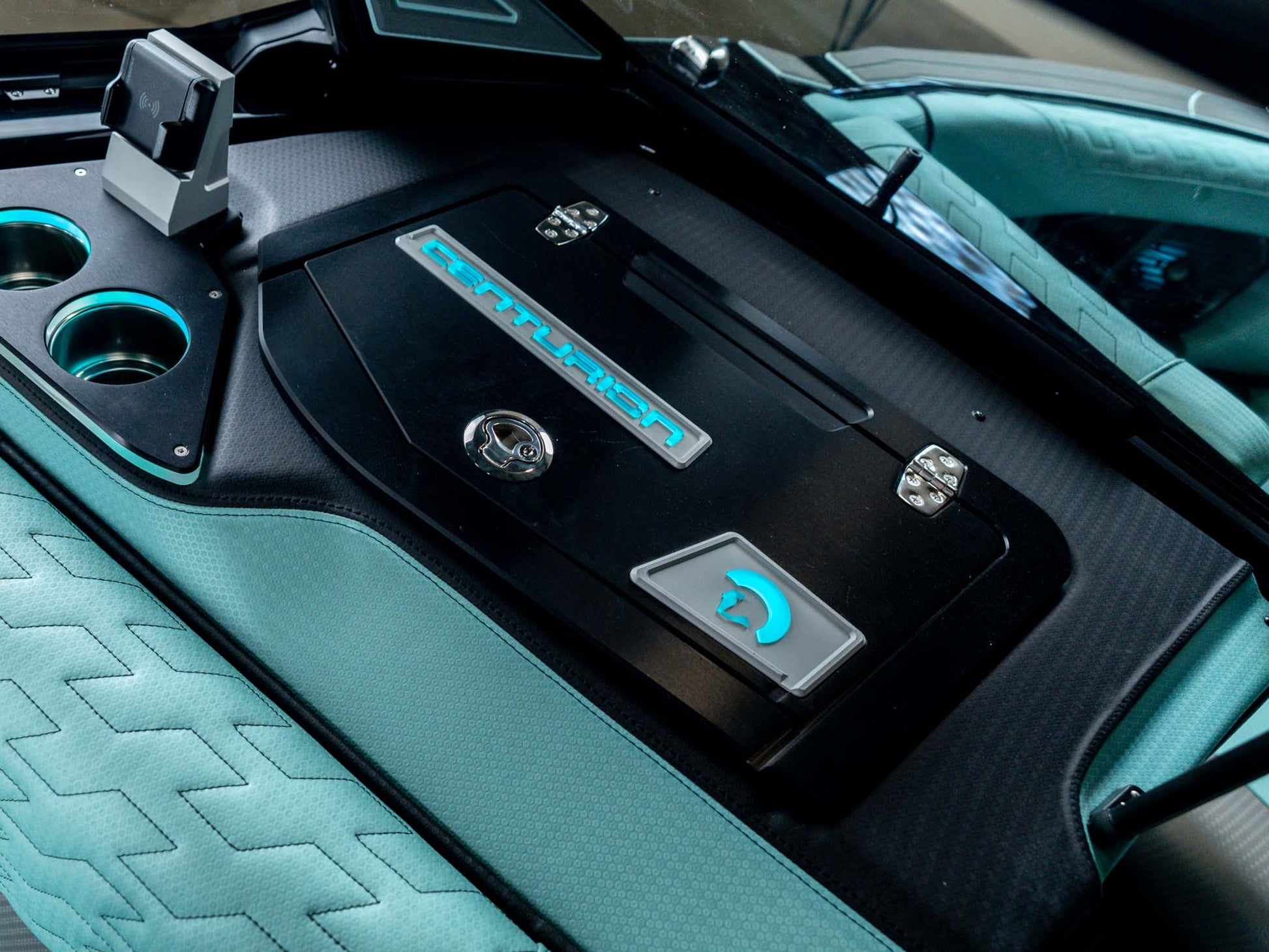 2026 Centurion Ri245 - Black Flake / Spearmint - BoardCo Boats