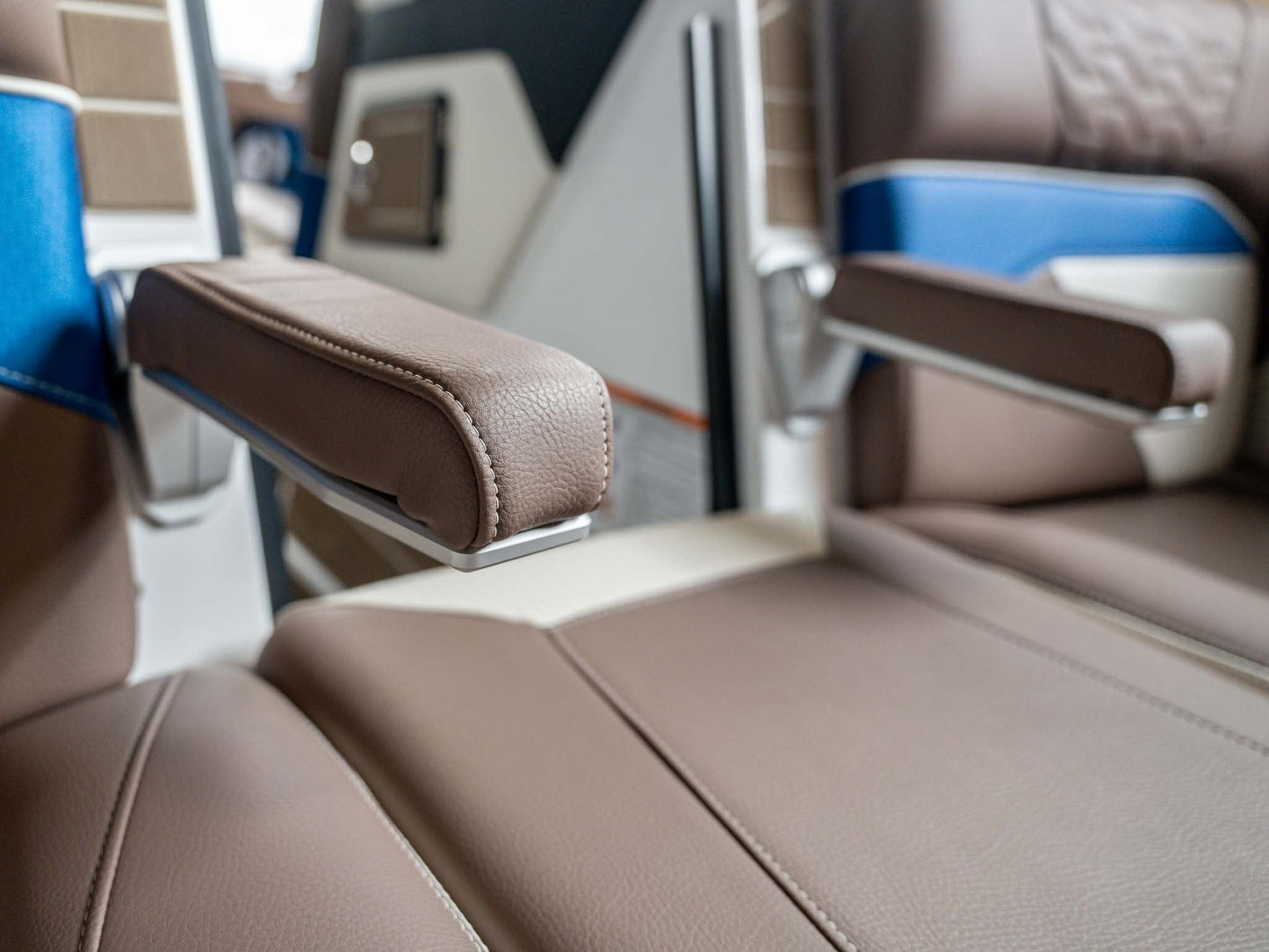 2026 Centurion Ri245 - Canadian Blue / White - BoardCo Boats