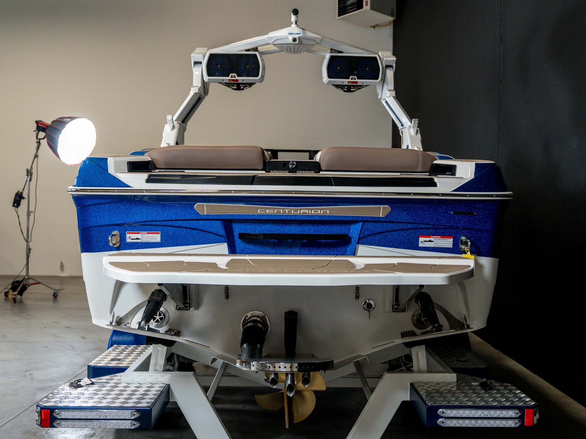 2026 Centurion Ri245 - Canadian Blue / White - BoardCo Boats