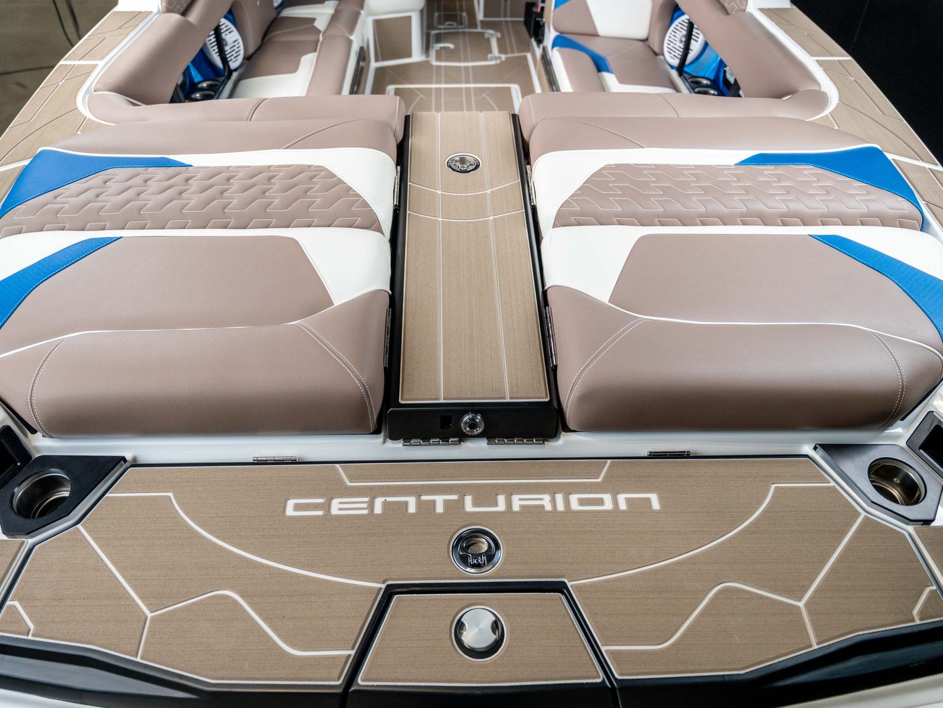 2026 Centurion Ri245 - Canadian Blue / White - BoardCo Boats