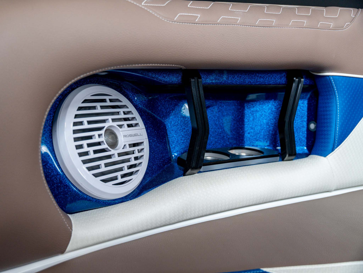 2026 Centurion Ri245 - Canadian Blue / White - BoardCo Boats