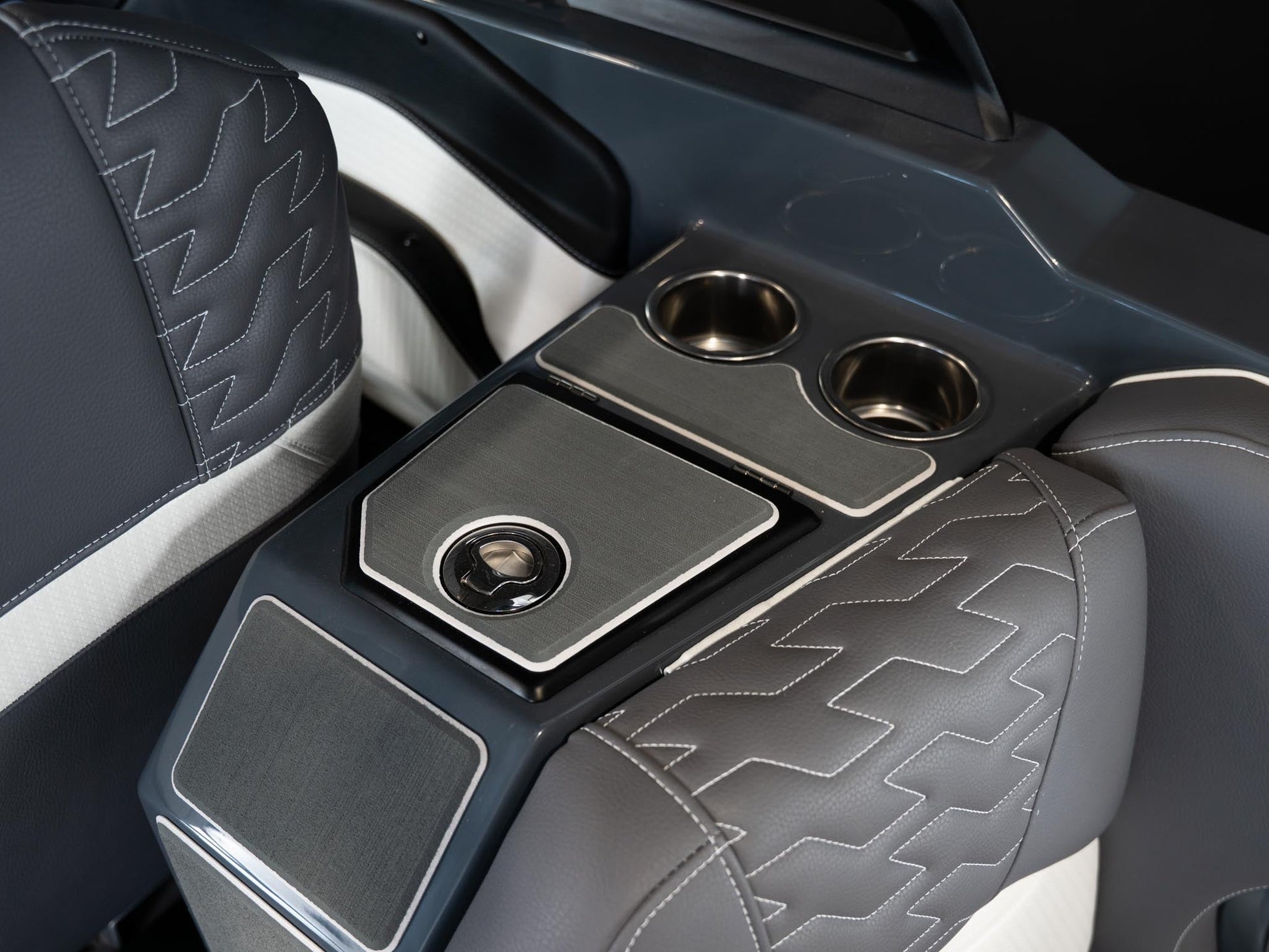 2026 Centurion Ri245 - Charcoal / White Accents - BoardCo Boats