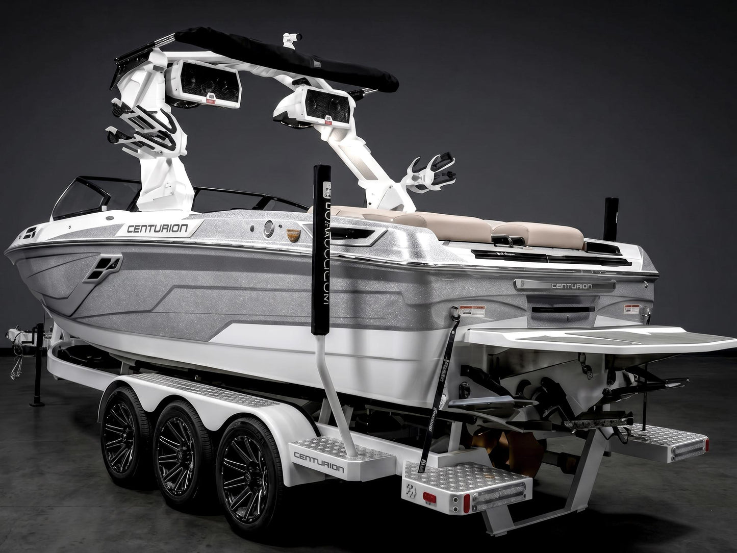 2026 Centurion Ri245 - Silver Flake / White Frost