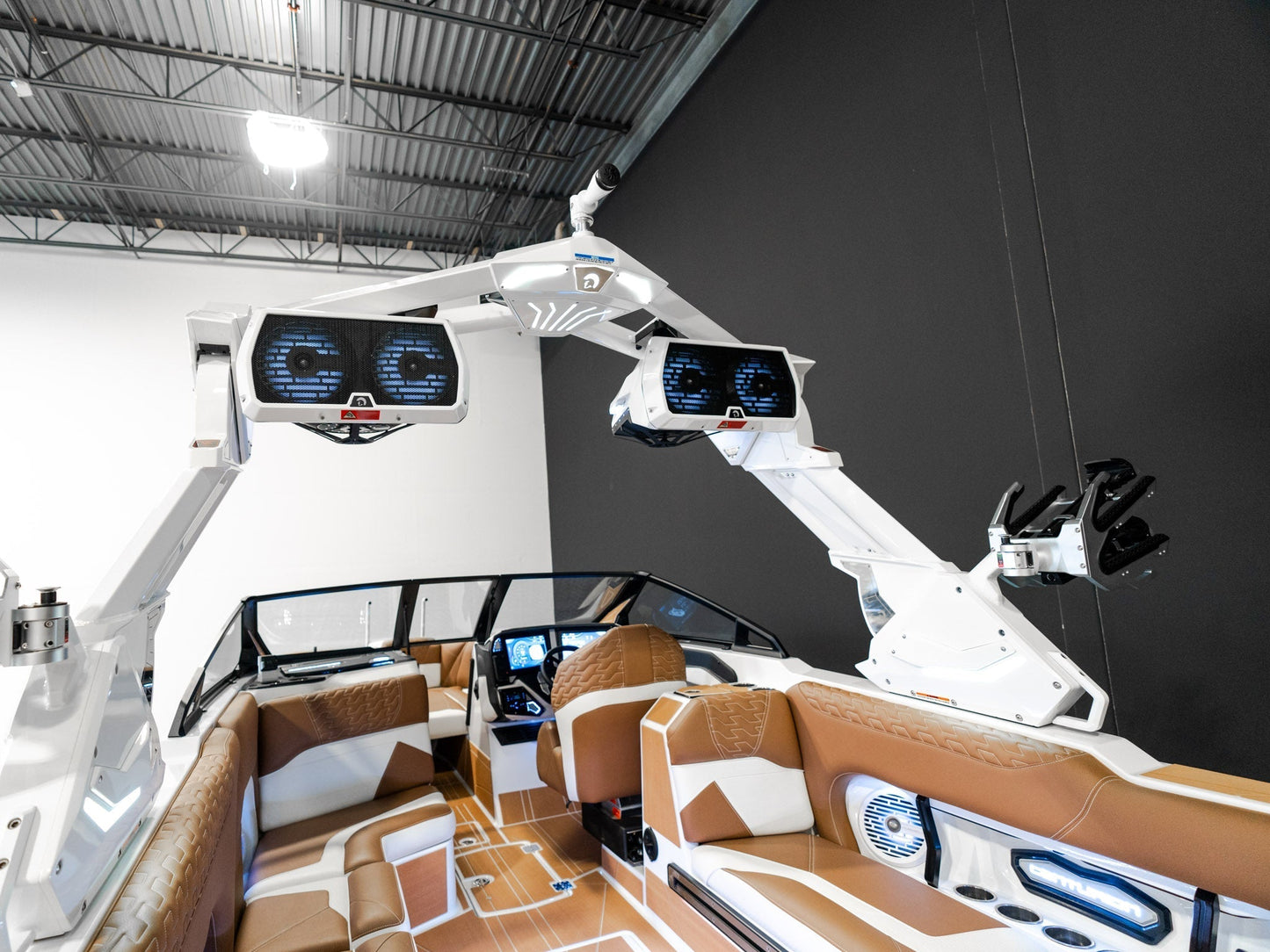 2026 Centurion Ri245 - White Frost / Castano Interior - BoardCo