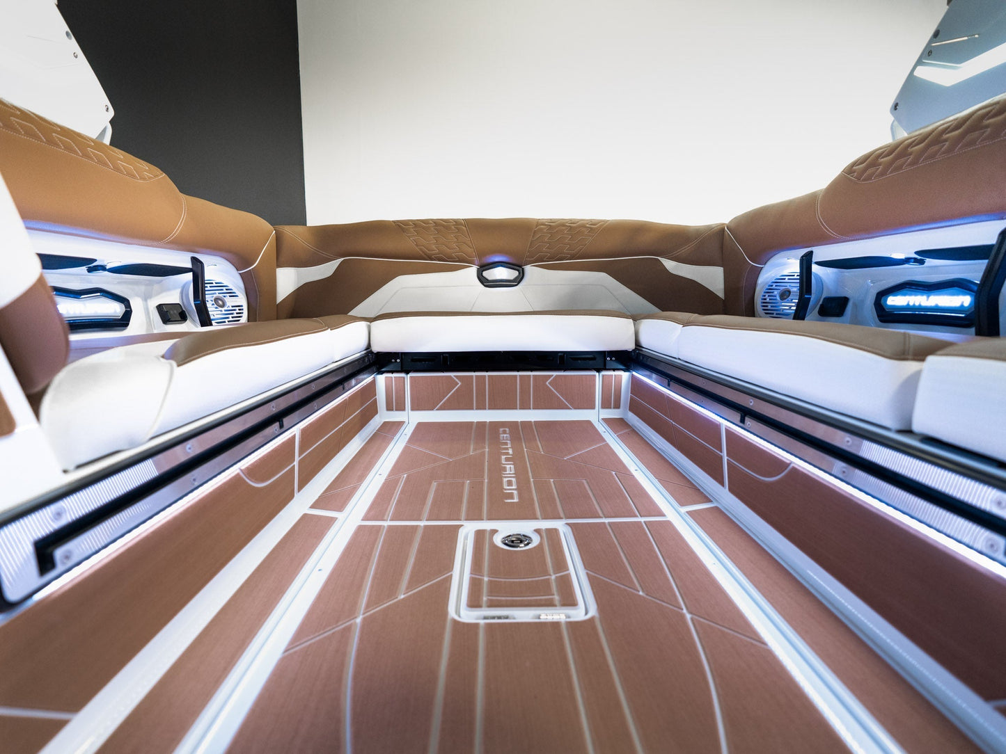 2026 Centurion Ri245 - White Frost / Castano Interior - BoardCo