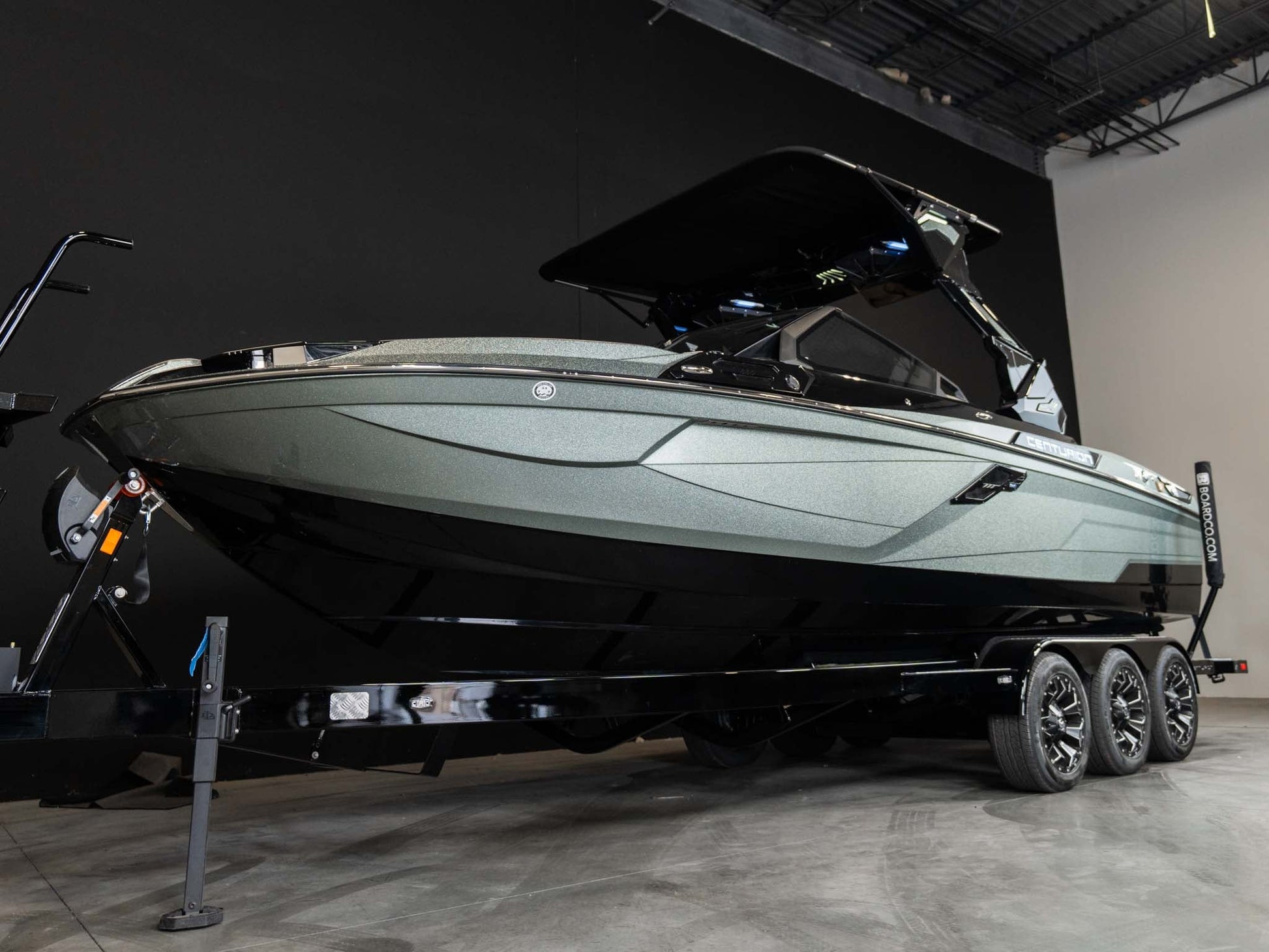 2026 Centurion Ri245 - White / Olive Flake - BoardCo Boats