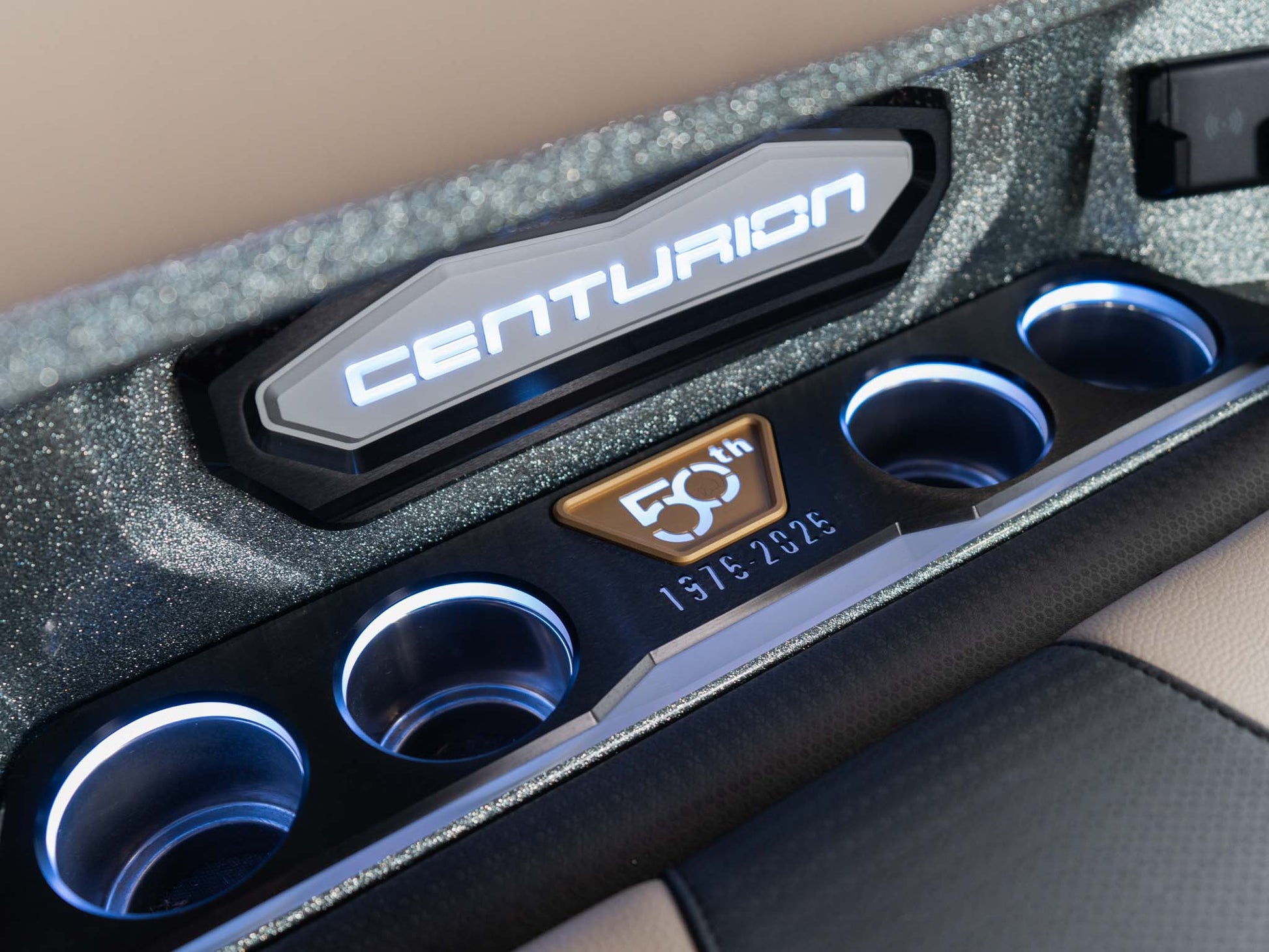 2026 Centurion Ri245 - White / Olive Flake - BoardCo Boats
