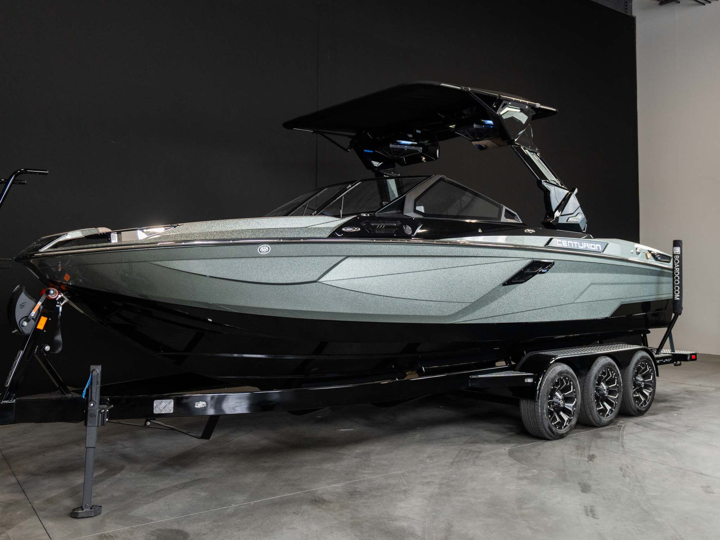 2026 Centurion Ri245 - White / Olive Flake - BoardCo Boats