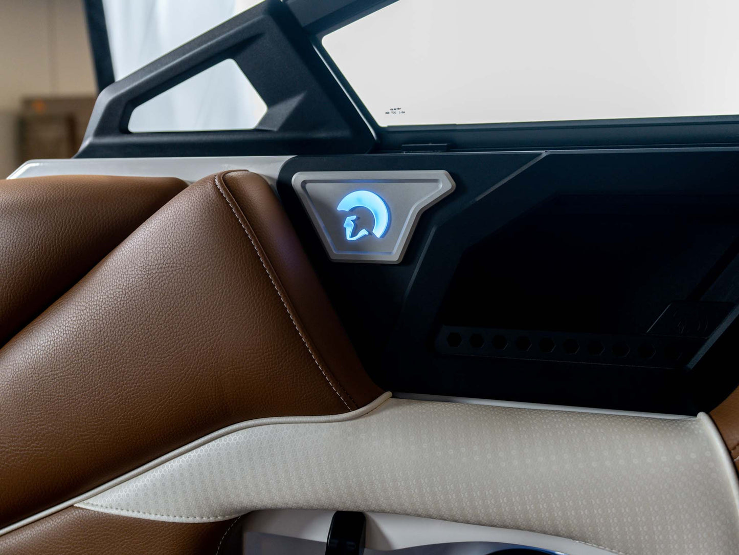 2026 Centurion Ri245 - White Stormtrooper - BoardCo Boats