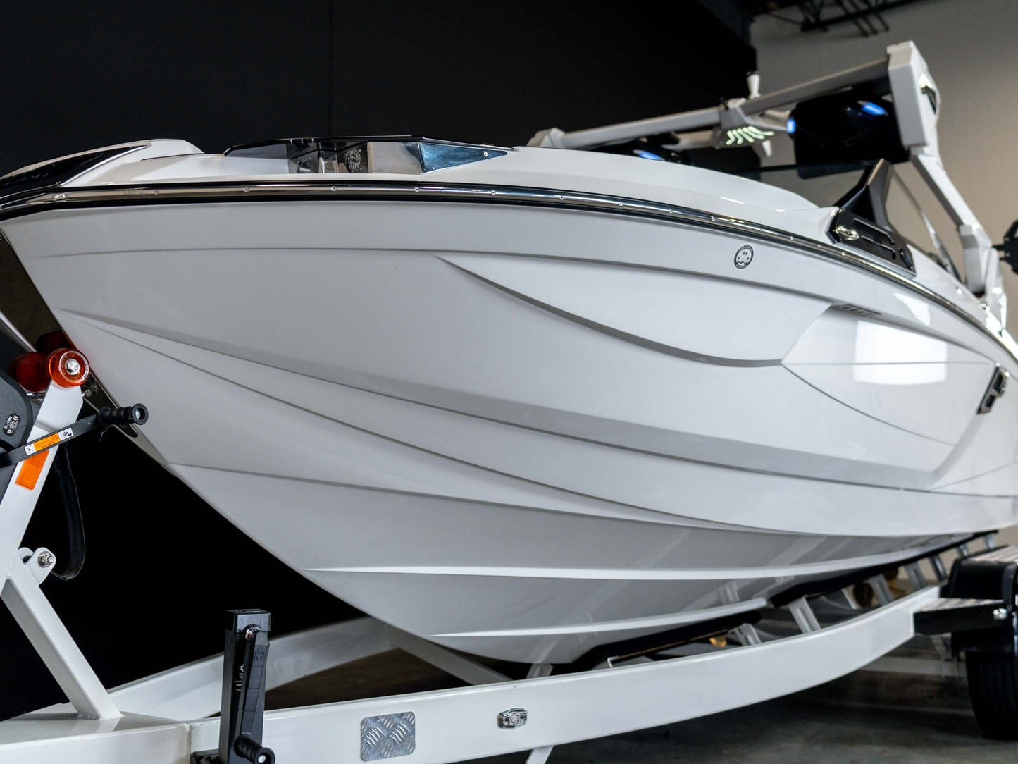 2026 Centurion Ri245 - White Stormtrooper - BoardCo Boats