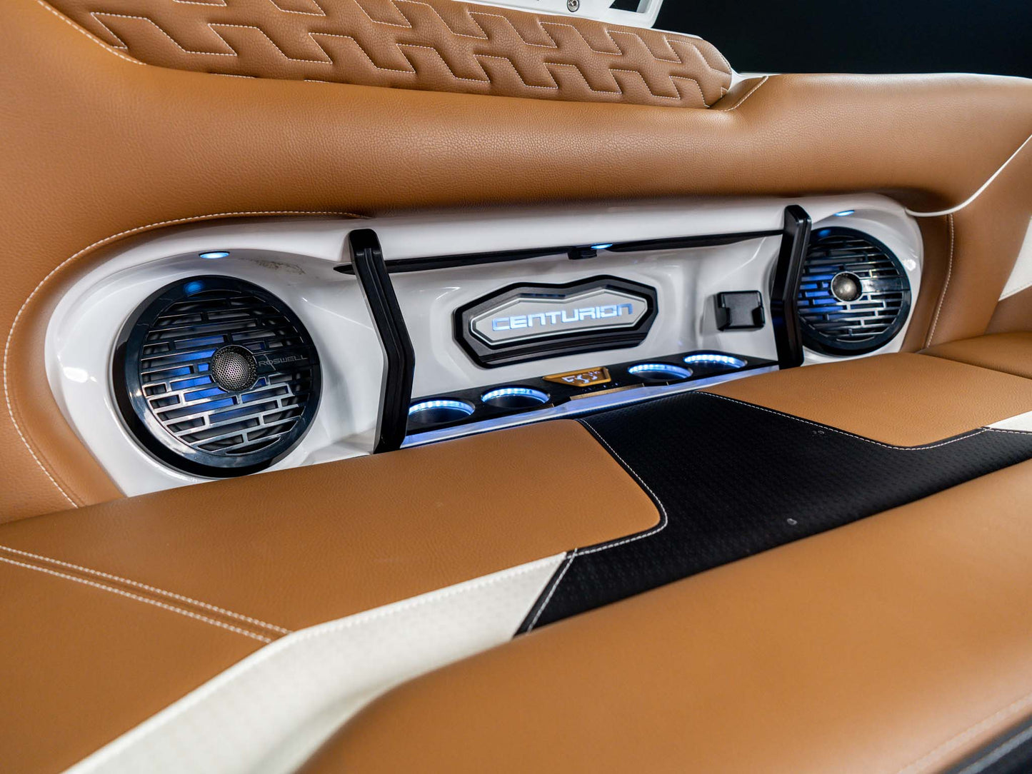 2026 Centurion Ri245 - White Stormtrooper - BoardCo Boats