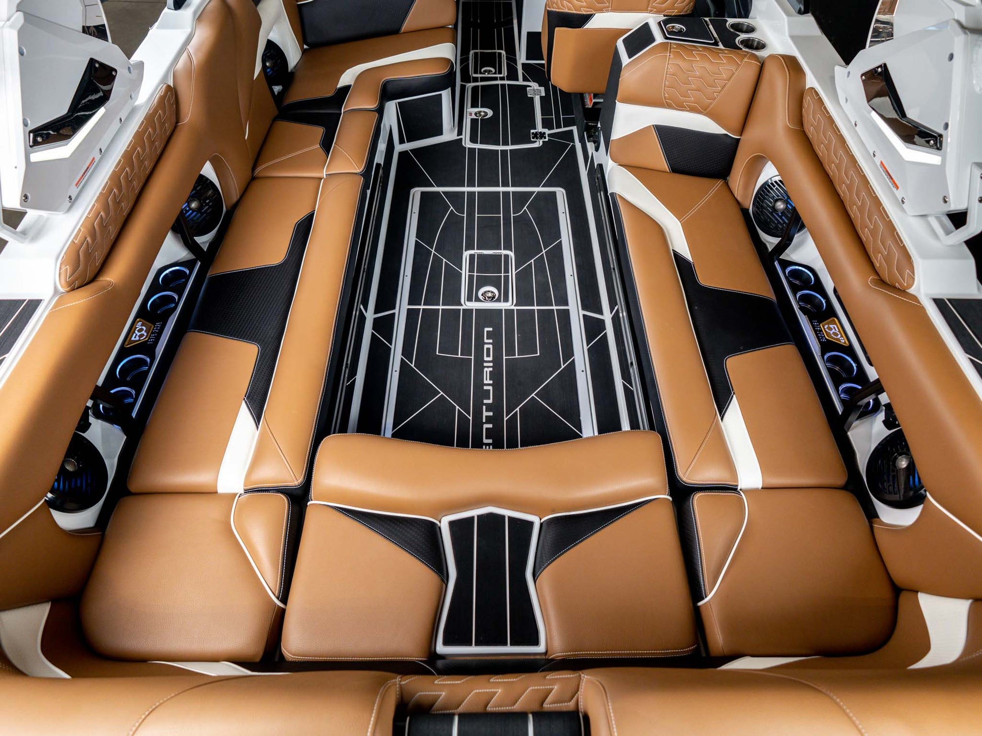 2026 Centurion Ri245 - White Stormtrooper - BoardCo Boats