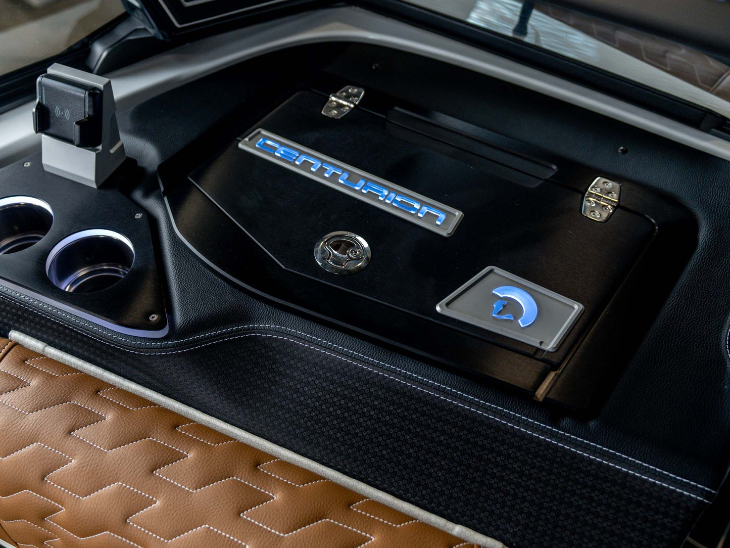 2026 Centurion Ri245 - White Stormtrooper - BoardCo Boats