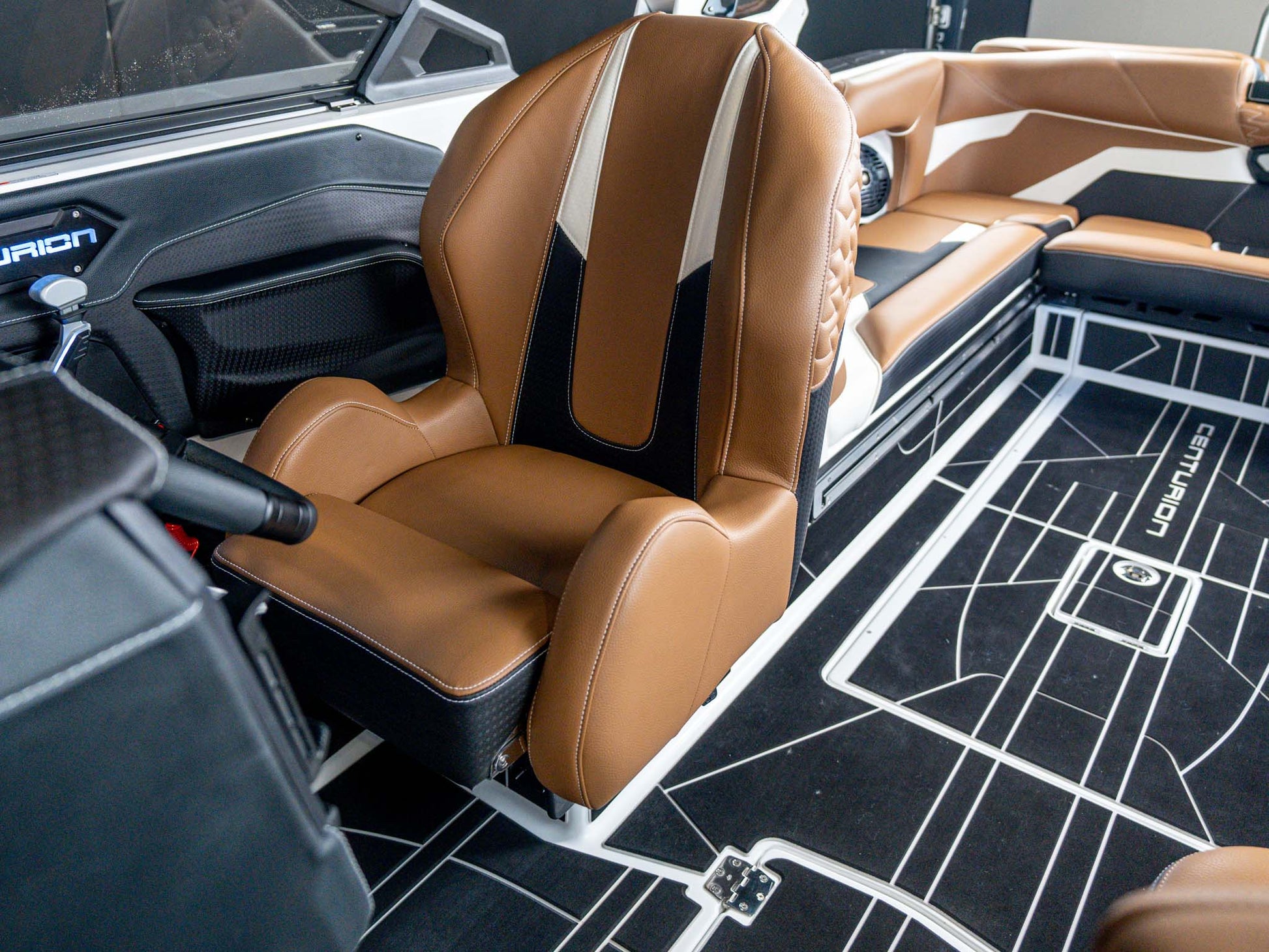 2026 Centurion Ri245 - White Stormtrooper - BoardCo Boats