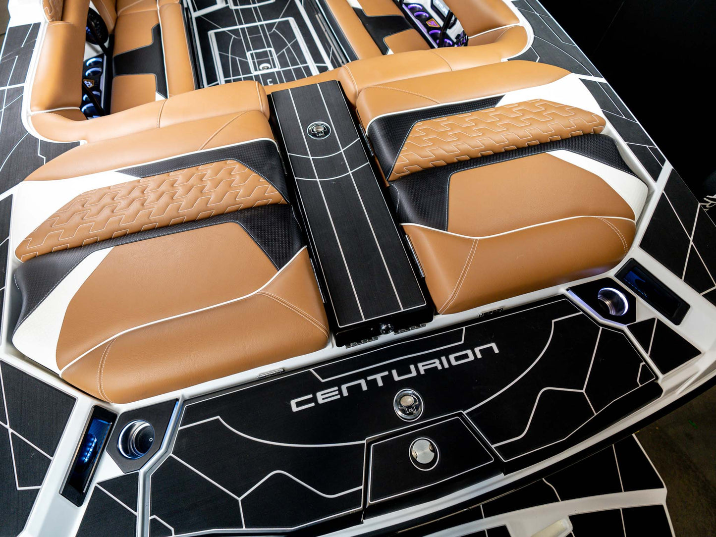 2026 Centurion Ri245 - White Stormtrooper - BoardCo Boats