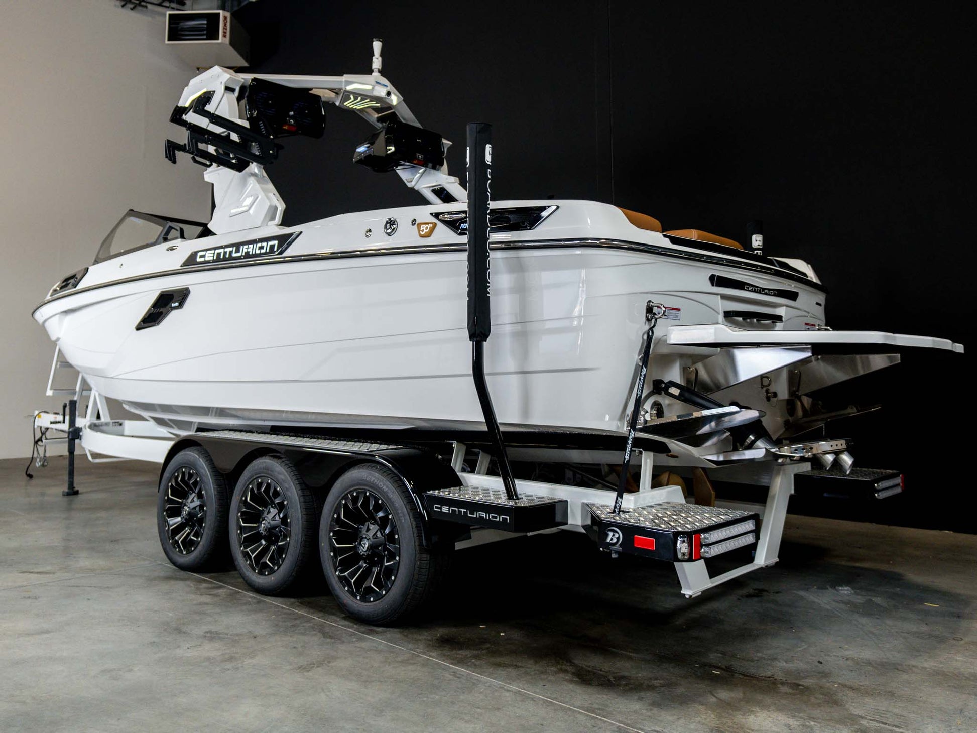 2026 Centurion Ri245 - White Stormtrooper - BoardCo Boats