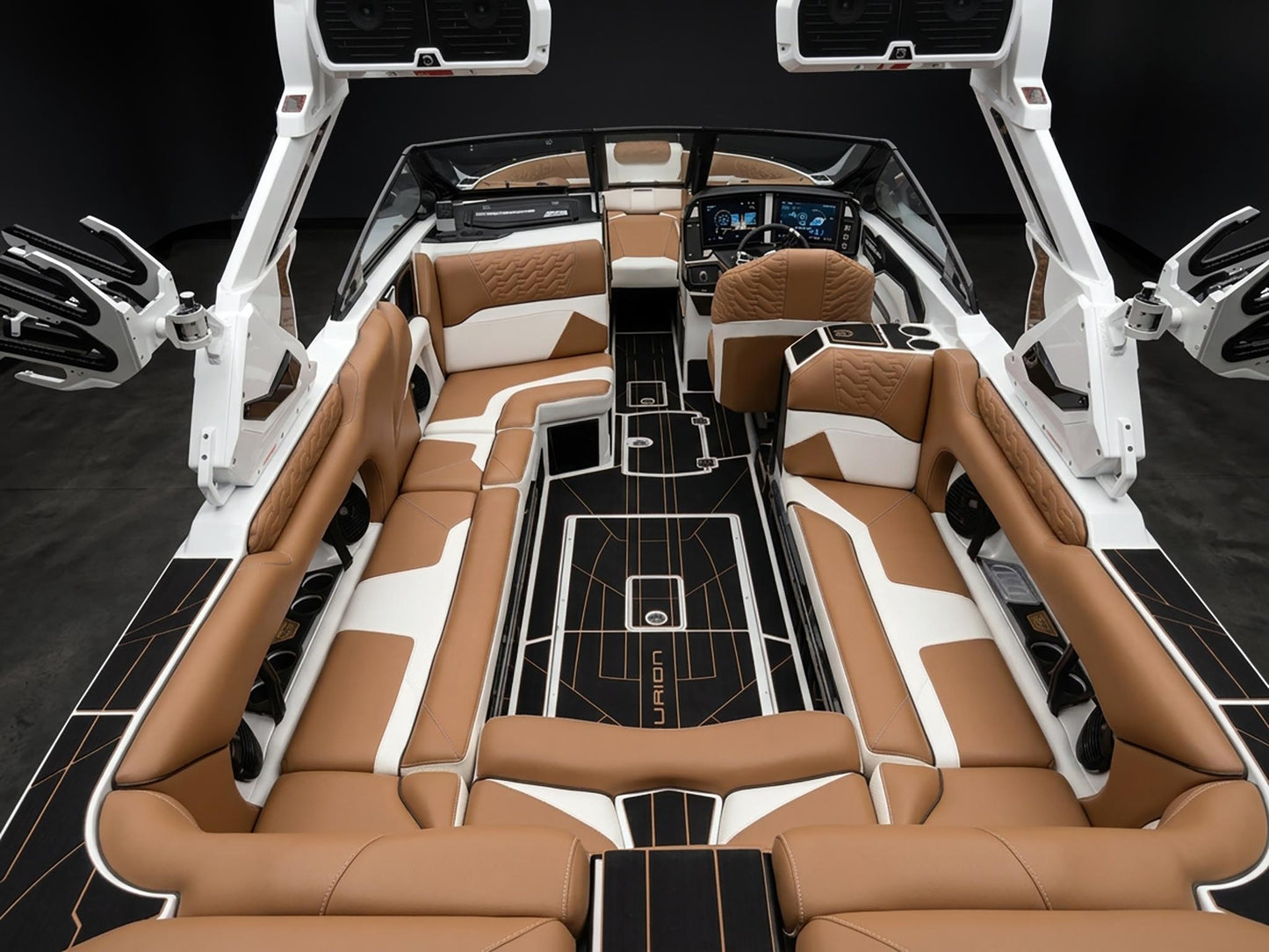 2026 Centurion Ri245 - Onyx Black Flake / White Frost Drive