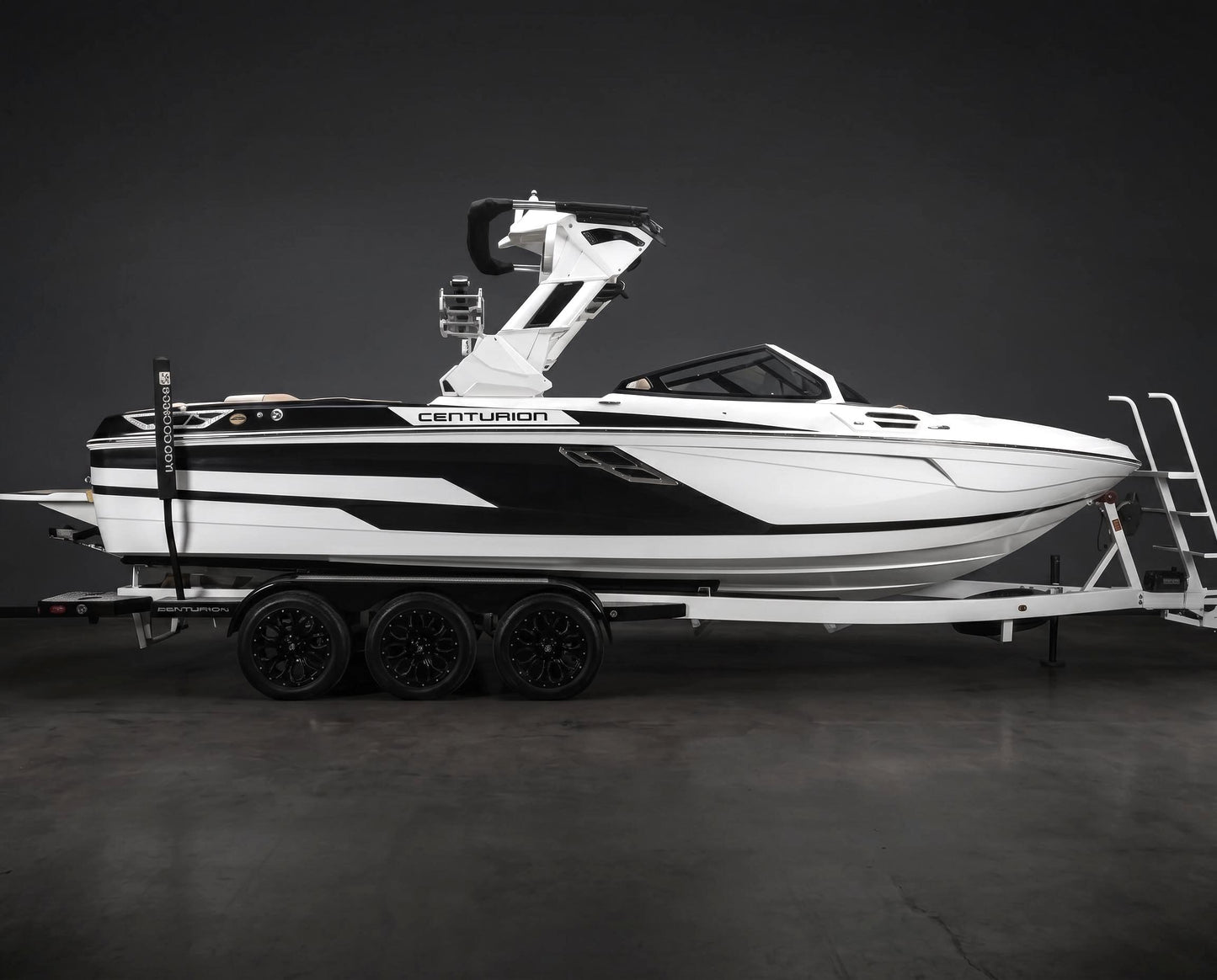 2026 Centurion Ri245 - Onyx Black Flake / White Frost Drive
