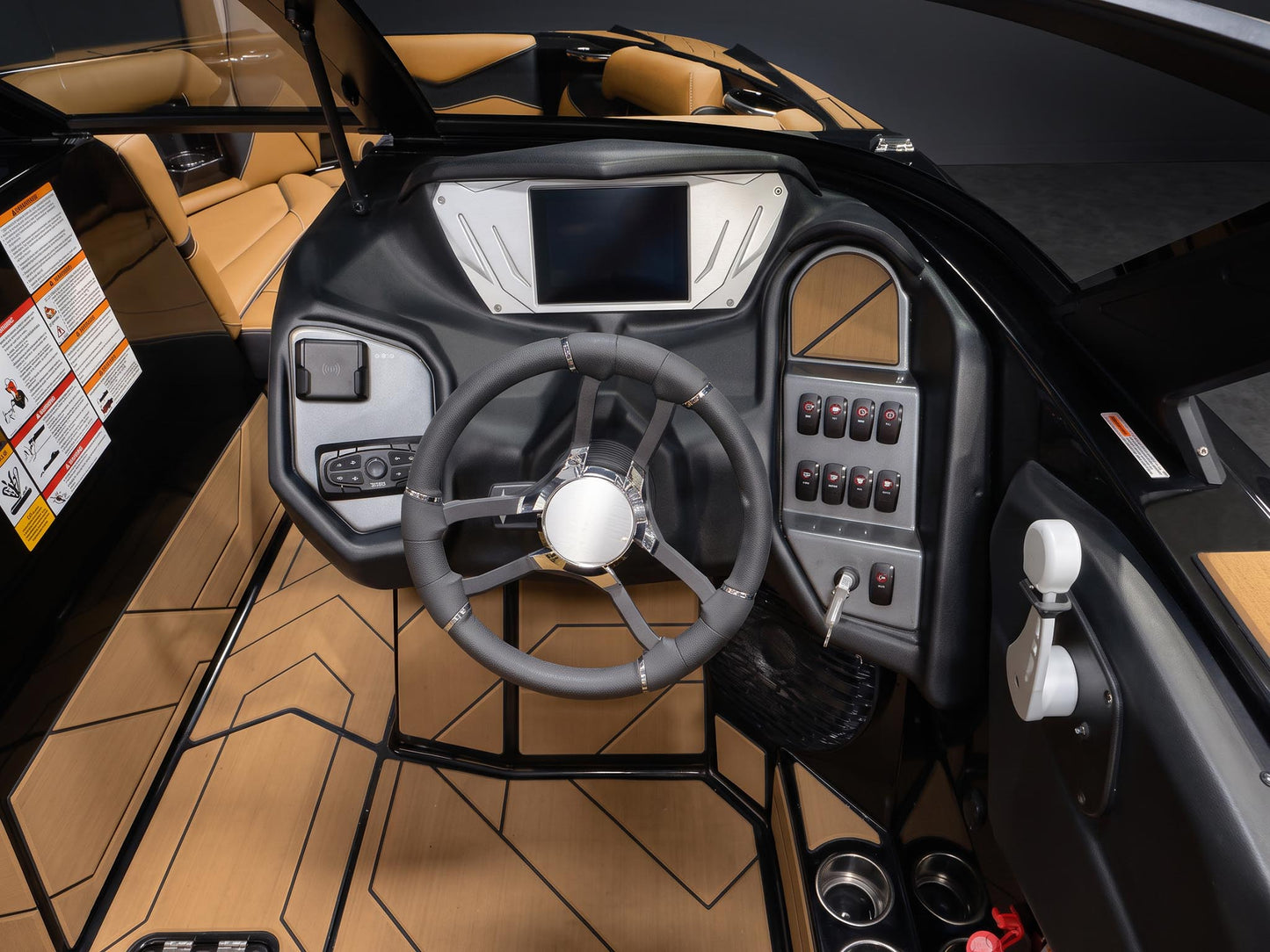 2026 Supreme S220 - Black Metal Flake / Castano