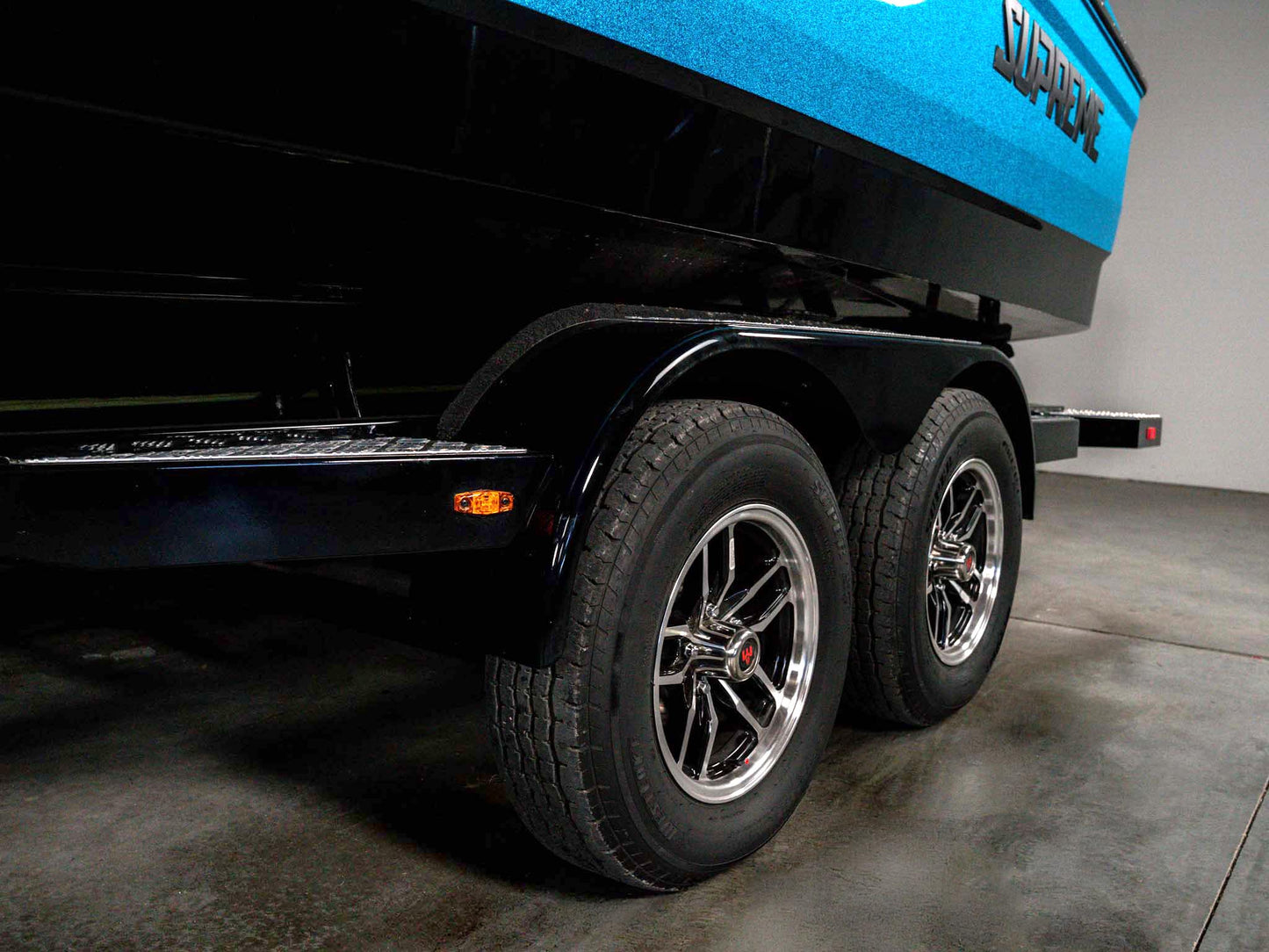 2026 Supreme S240 - Bahama Blue Flake / Onyx Black - BoardCo