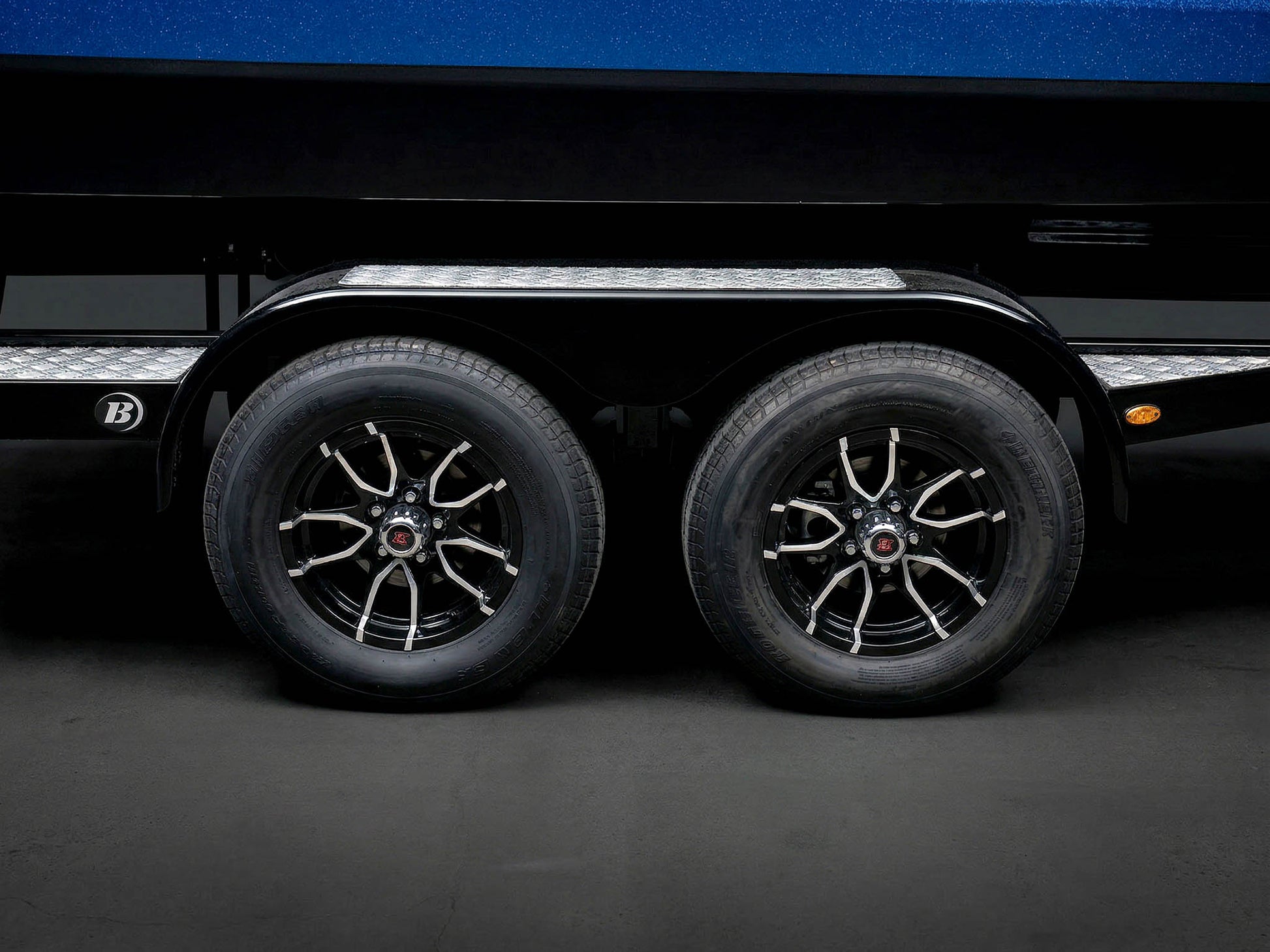 2026 Supreme S240 - Onyx Black / Canadian Blue Flake / Gray Interior - BoardCo