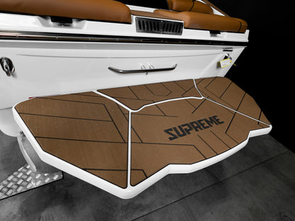 2026 Supreme S240 - White Frost / Castano - BoardCo Boats