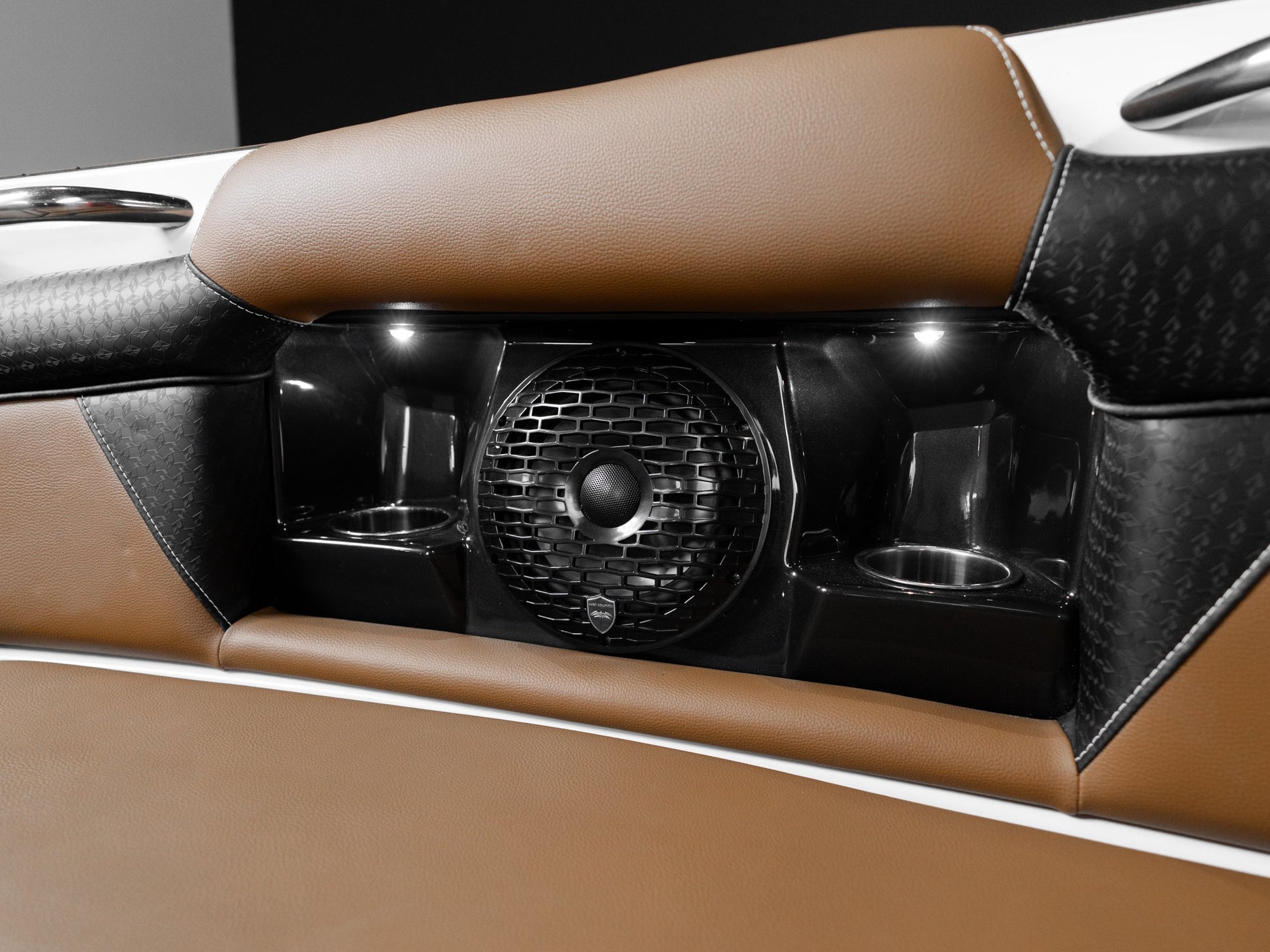 2026 Supreme S240 - White Frost / Castano - BoardCo Boats