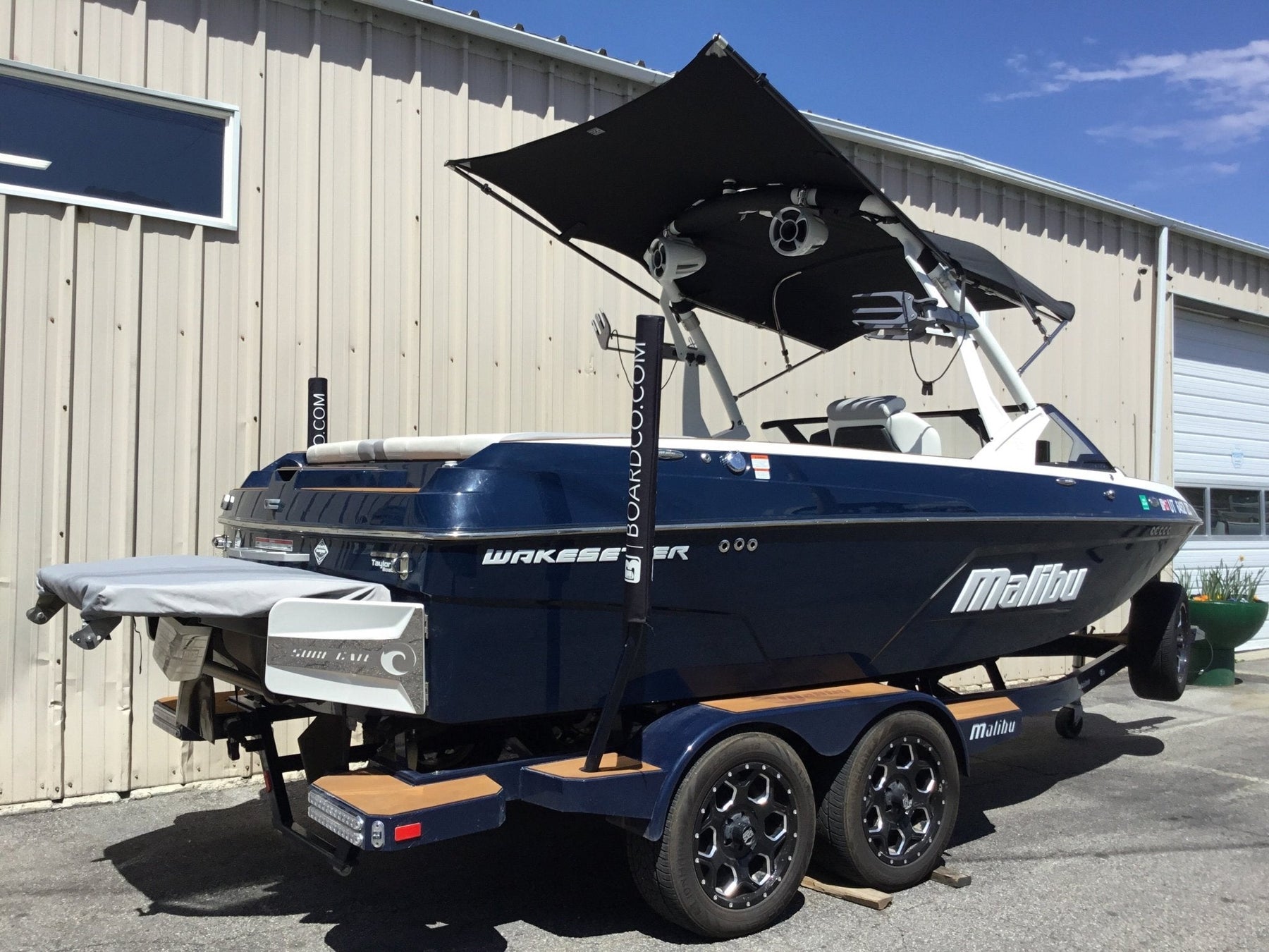 5' Tower Mounted Shade Sail - BoardCo