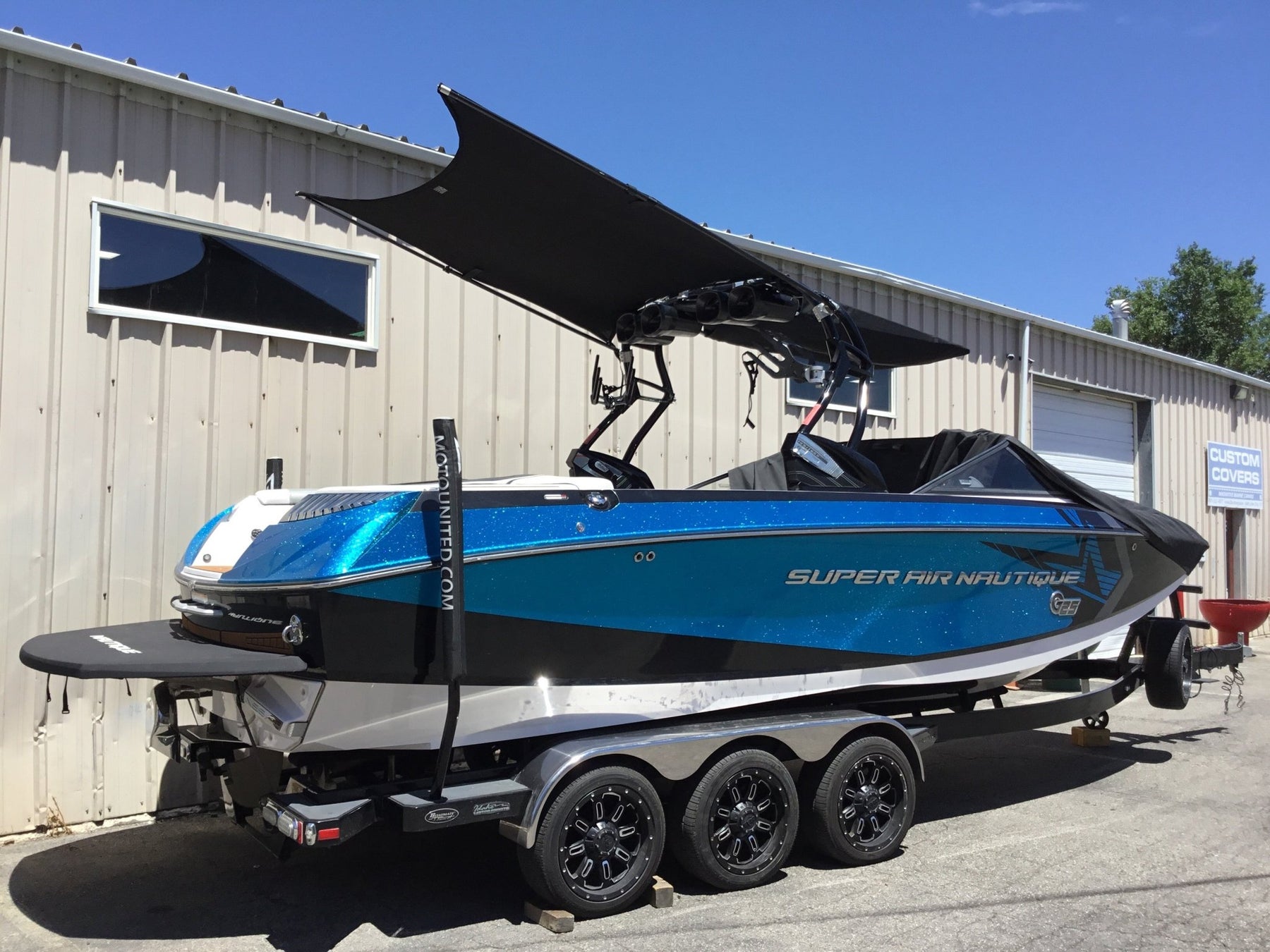 8' Nautique G Tower Mounted Shade Sail - BoardCo