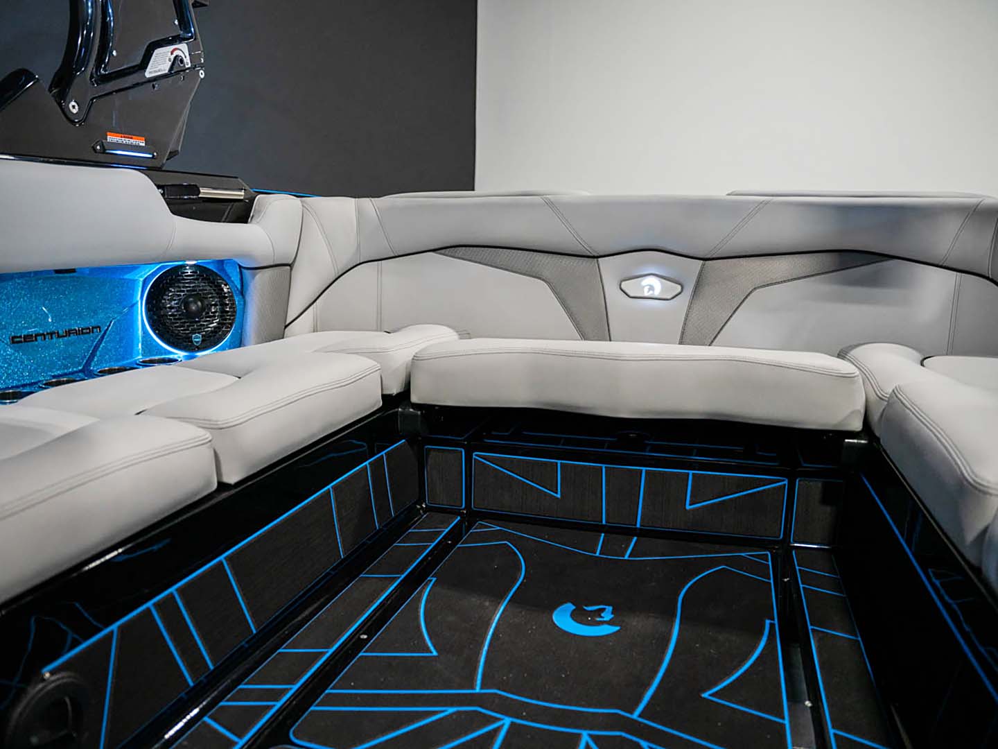 2024 Centurion Fe22 Mist Blue Flake / Black