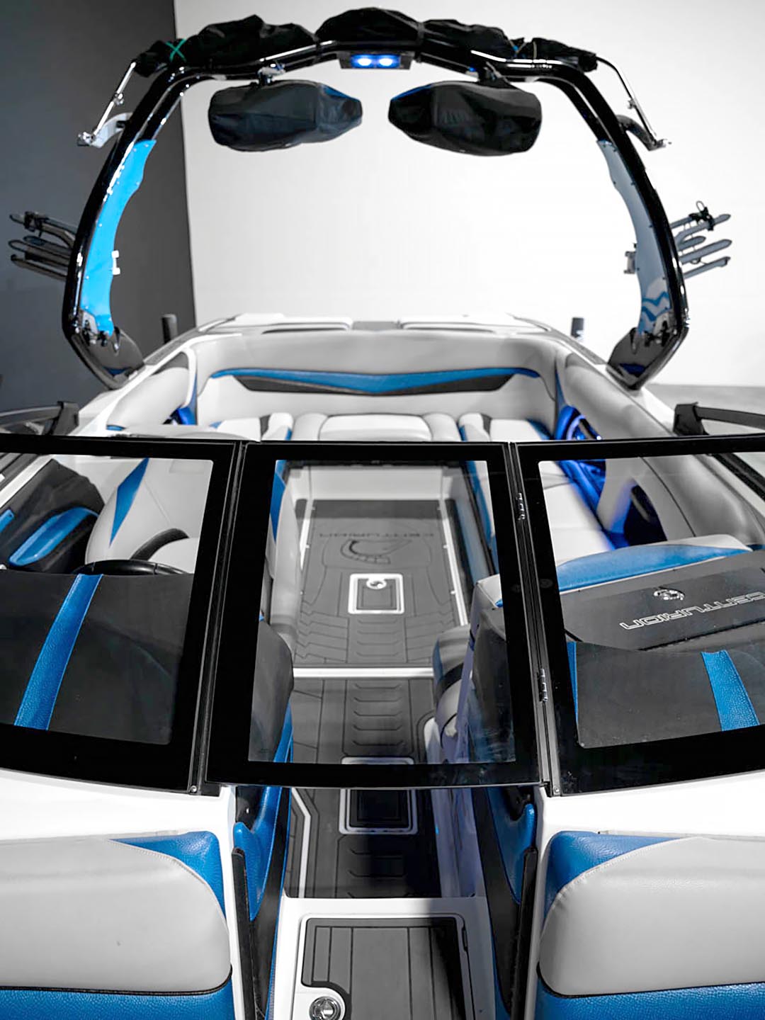 2016 Centurion Ri237 - Blue / White / Black
