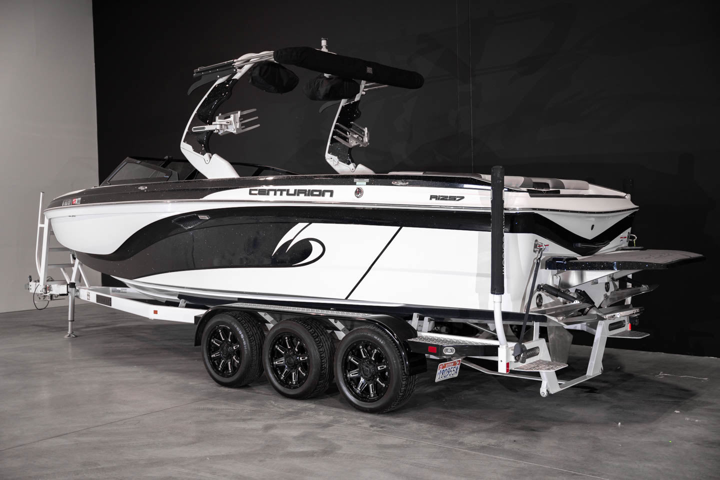 2018 Centurion Ri257 White / Black Flake