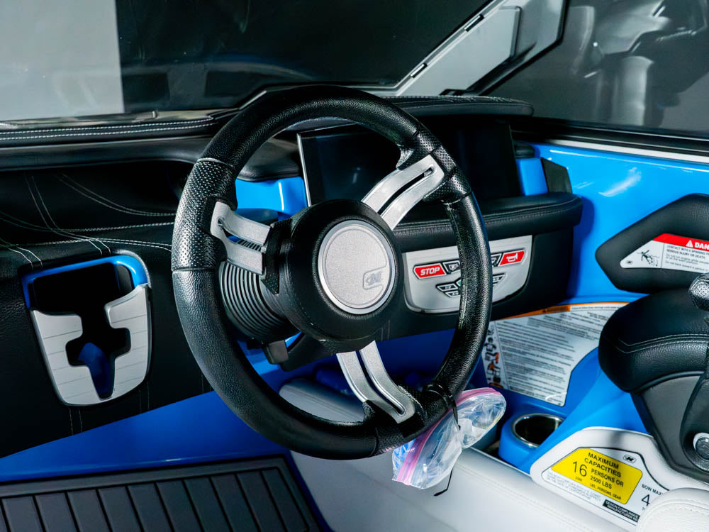 2019 Nautique G23 - White / Blue