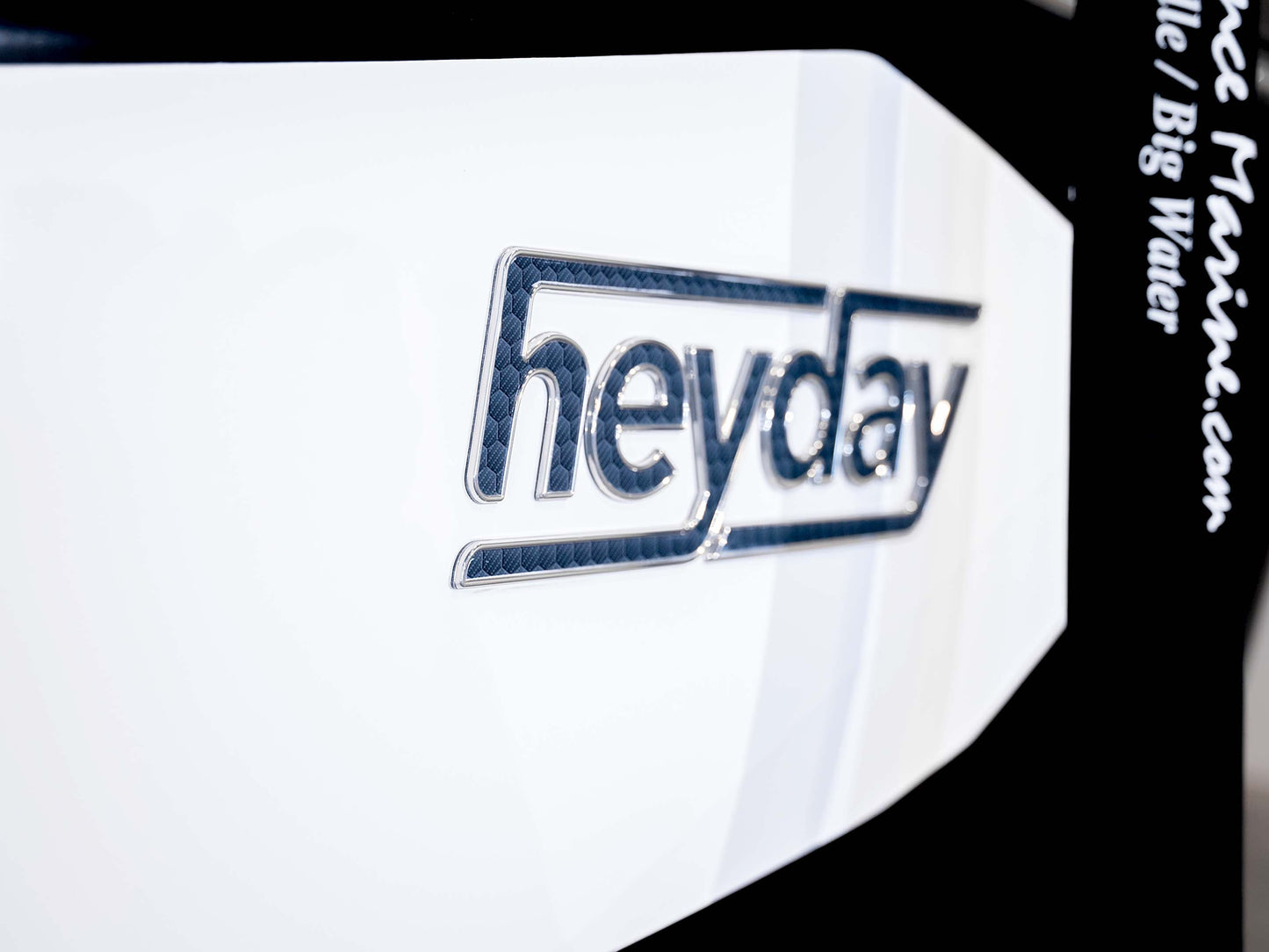 2022 Hey Day WT-Surf - Black/White