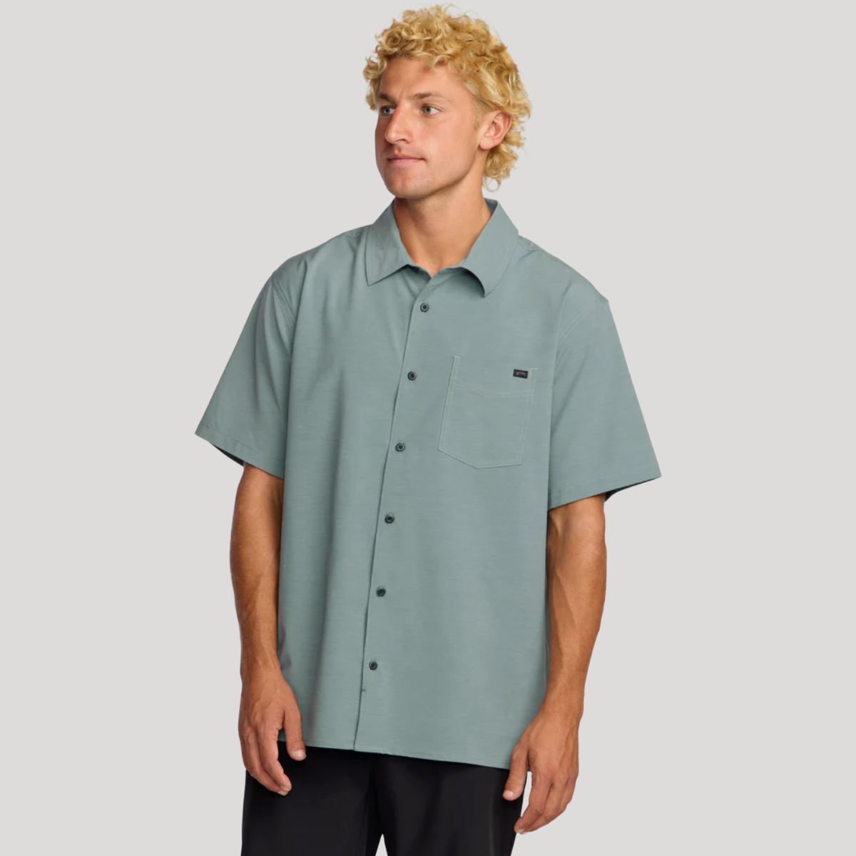 Billabong Surftrek Transit Short Sleeve Shirt in Sea Blue