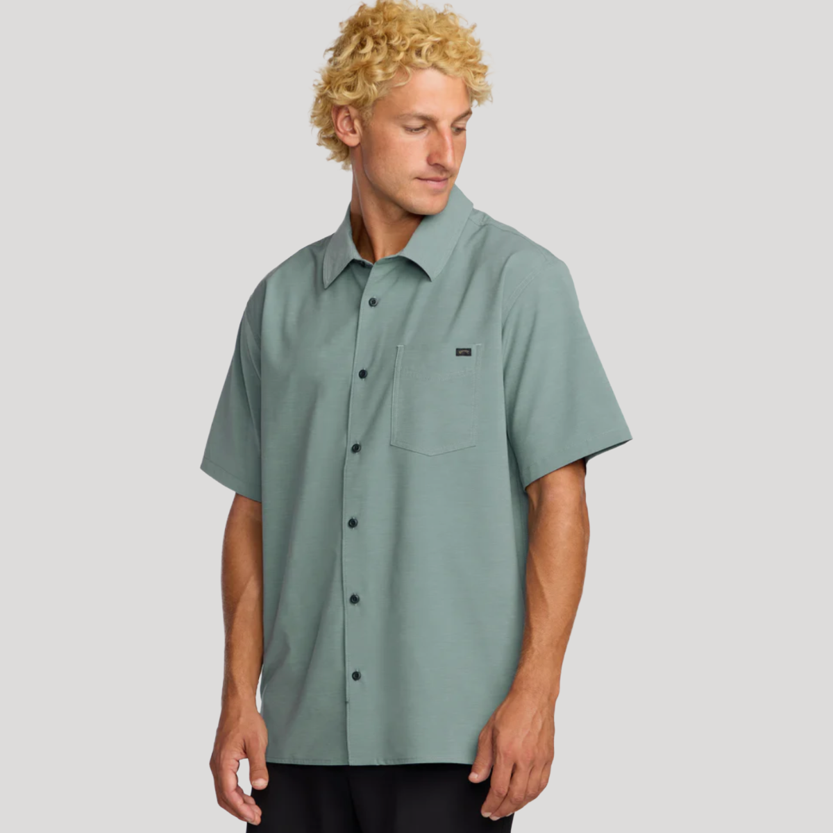 Billabong Surftrek Transit Short Sleeve Shirt in Sea Blue