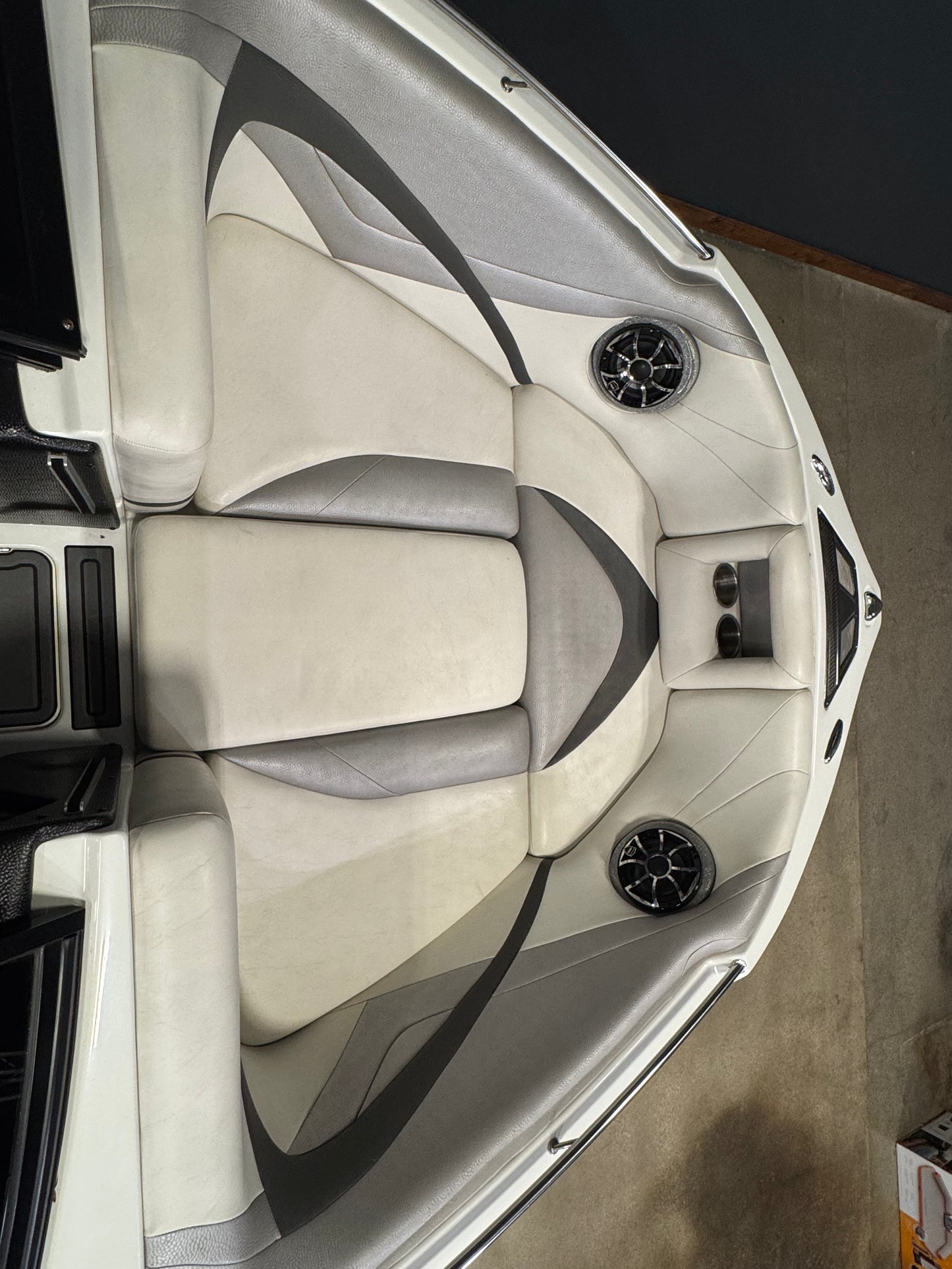 2015 Centurion Enzo SV233 - White / Gunmetal / Black