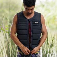 Liquid Force Fuse Comp Wake Vest in Charcoal